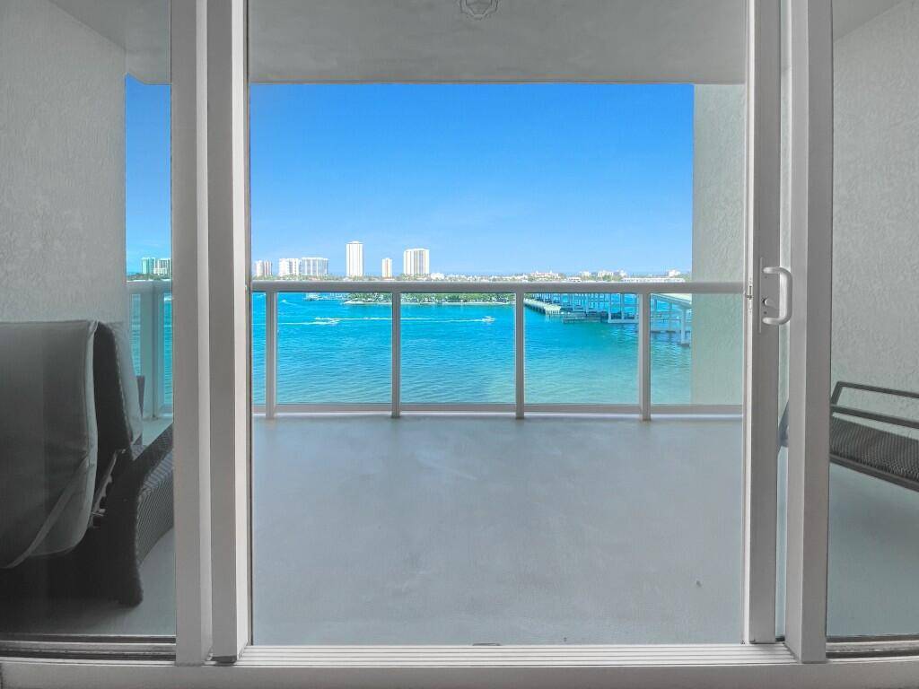 Riviera Beach, FL 33404,2640 Lake Shore DR 1012