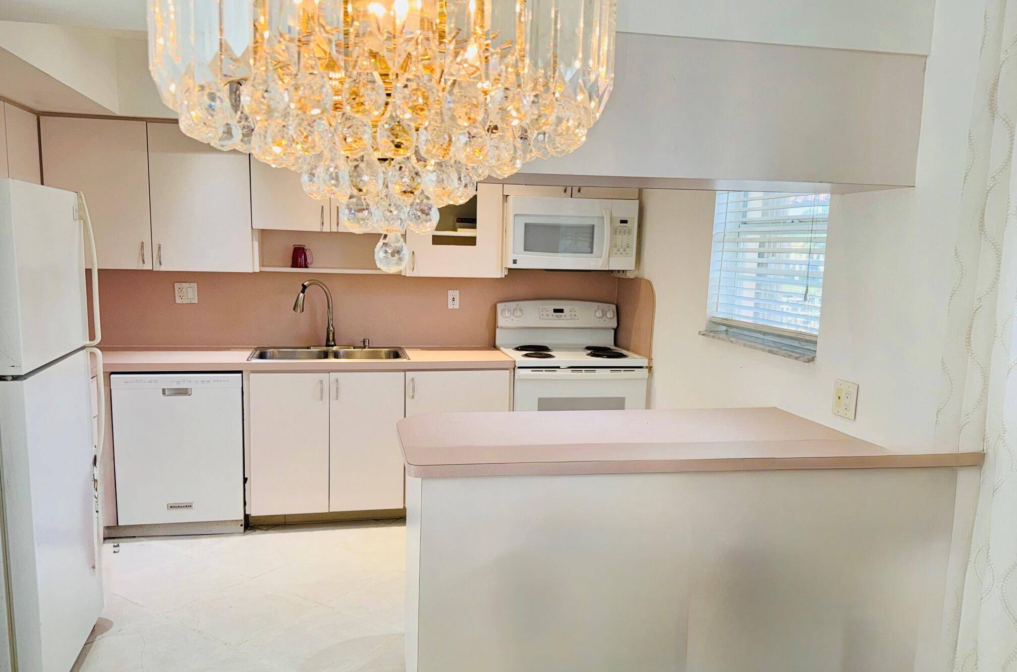 Stuart, FL 34994,2600 S Kanner HWY Q12