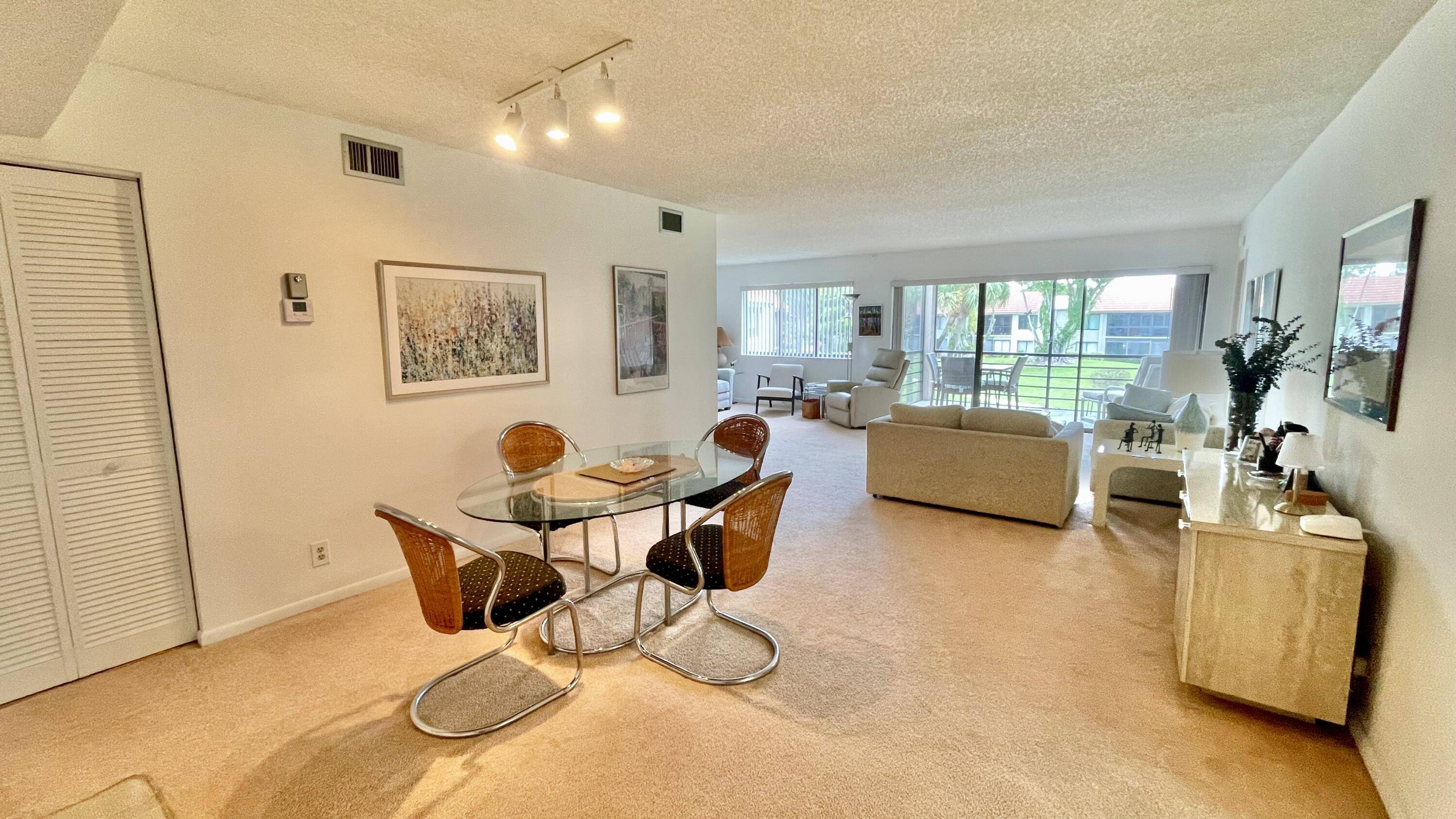 Boynton Beach, FL 33437,5540 Fairway Park DR 201