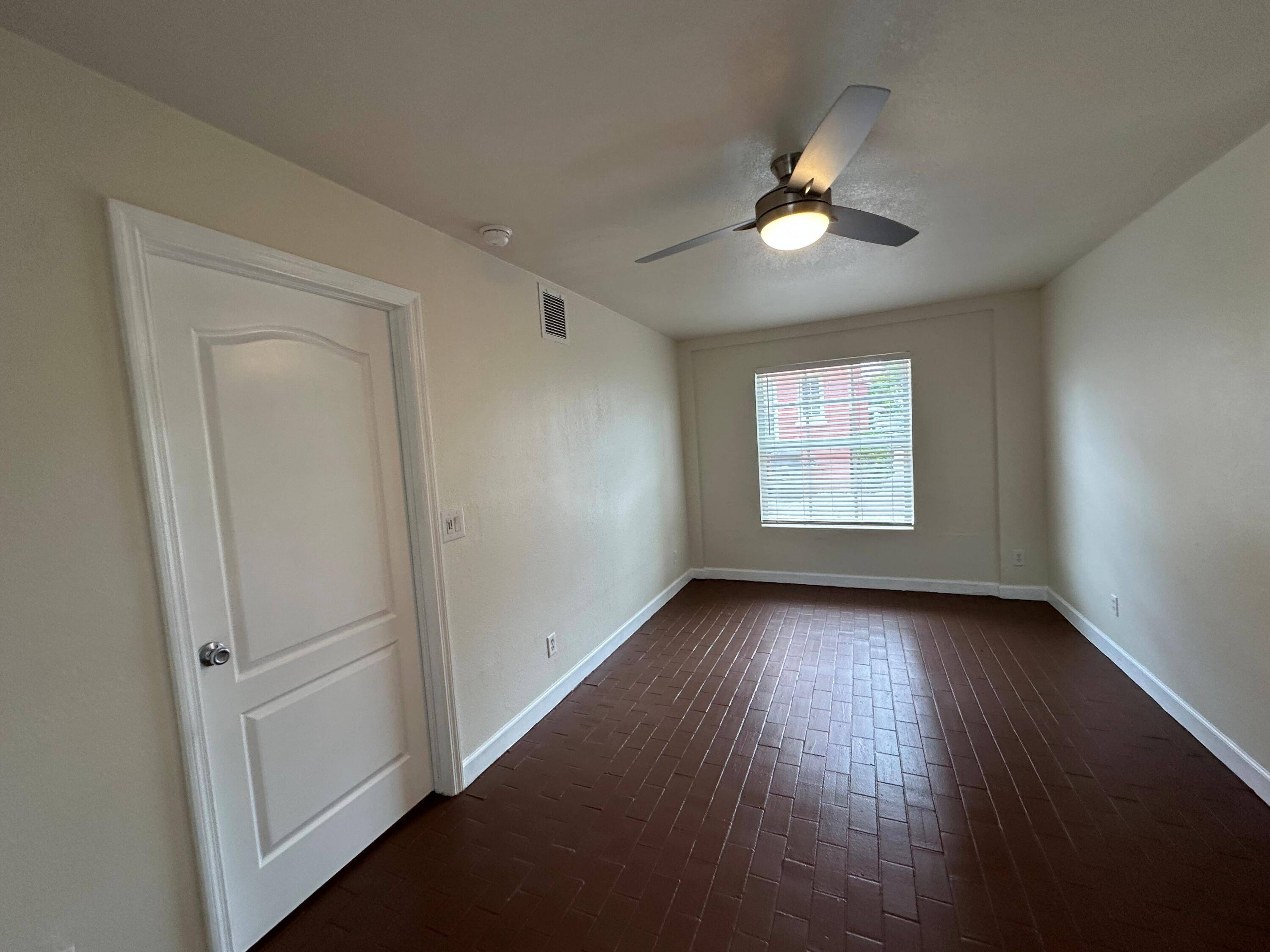Lake Park, FL 33403,227a Foresteria DR A