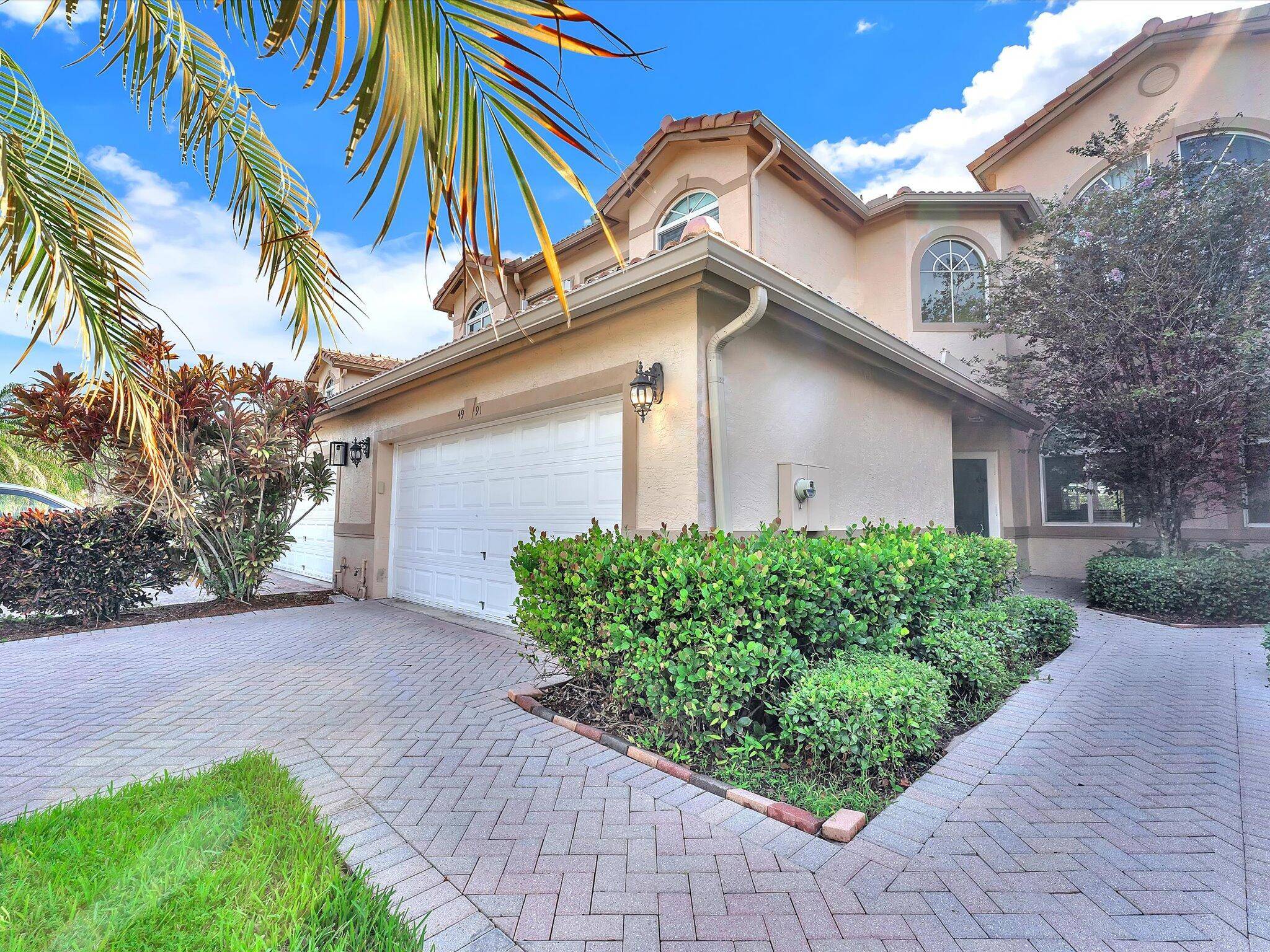 Davie, FL 33328,4991 W Madison Lakes Circle CIR