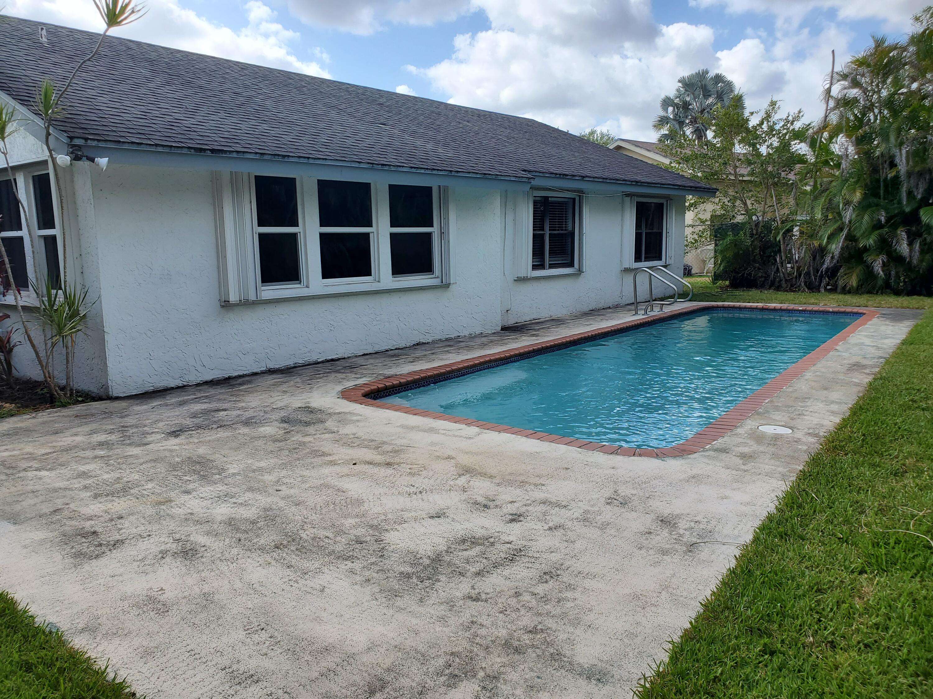 Boca Raton, FL 33434,9144 Bedford DR