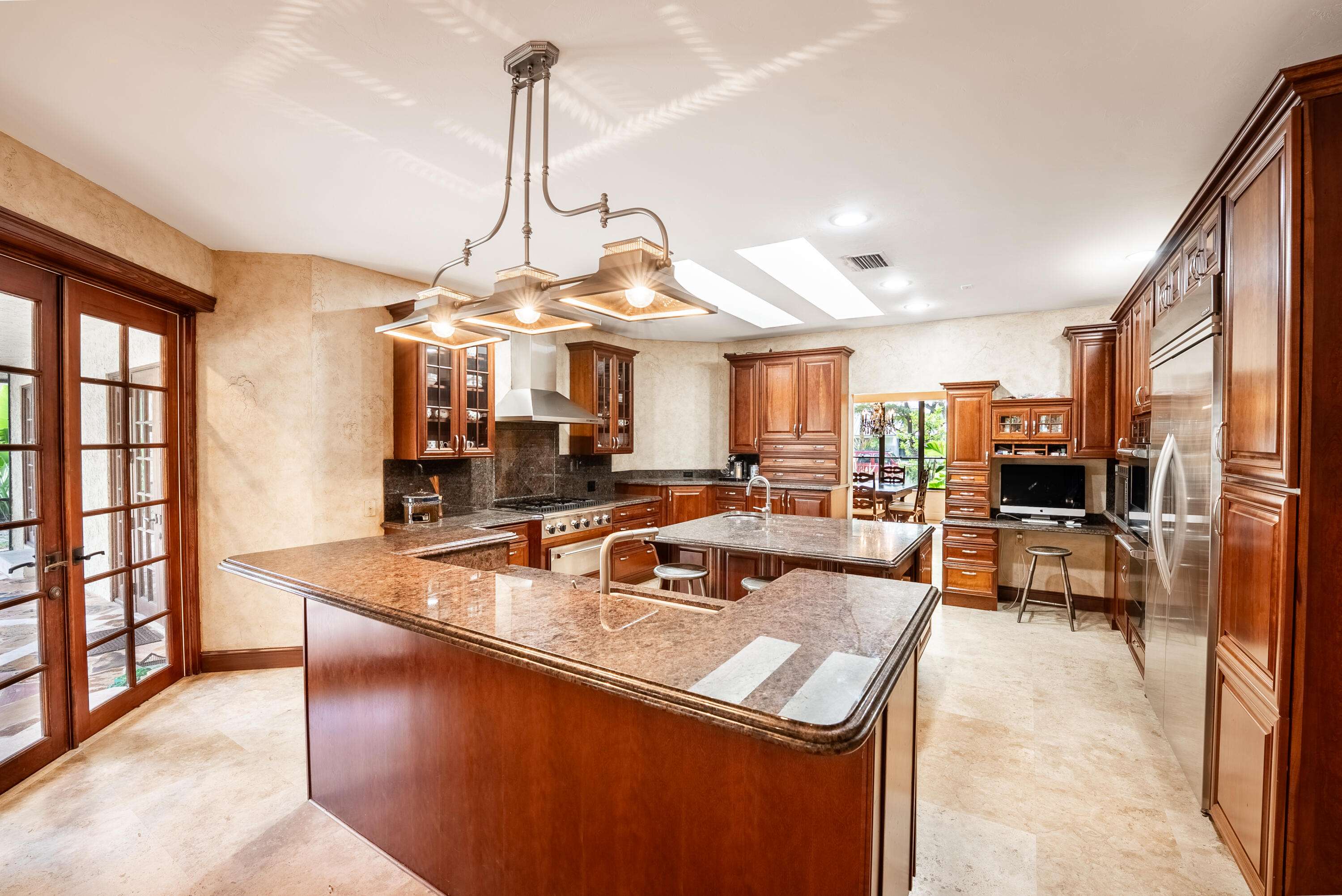 Boca Raton, FL 33486,1985 S Parkside CIR