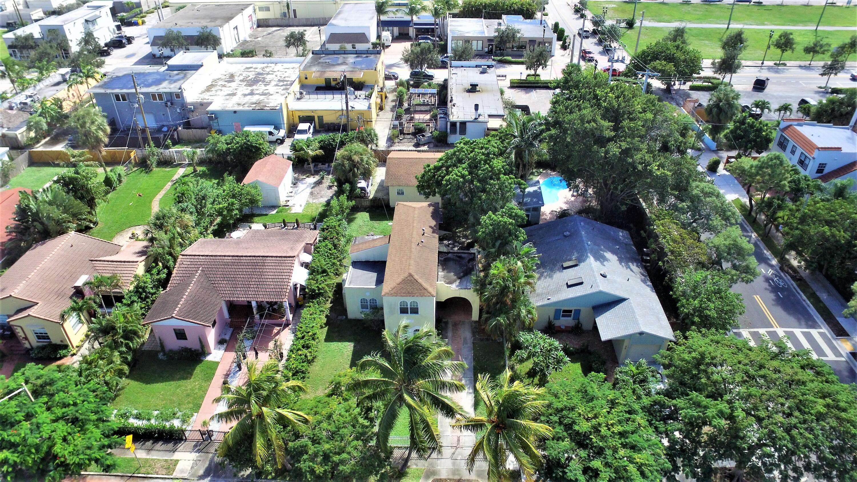 West Palm Beach, FL 33407,438 26th ST