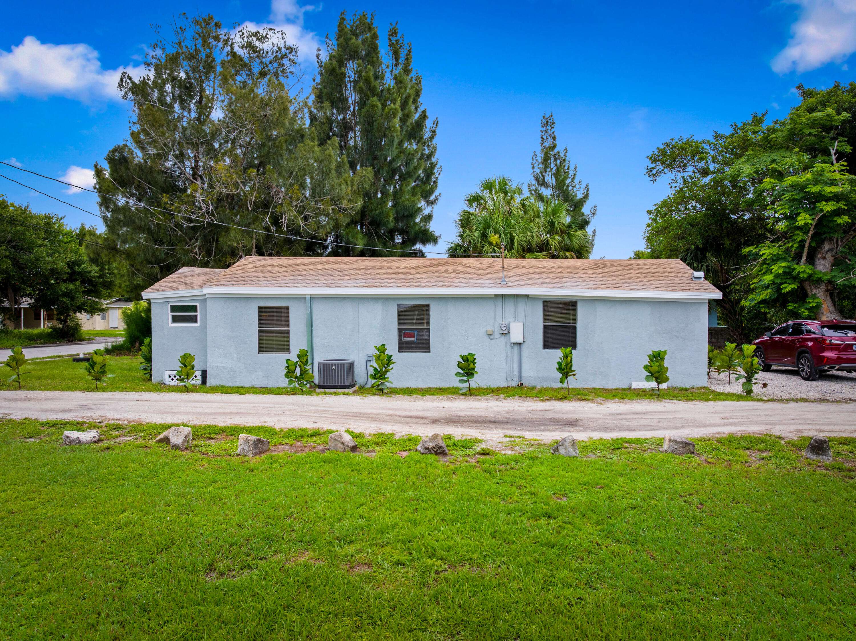 Fort Pierce, FL 34950,428 N 22nd ST