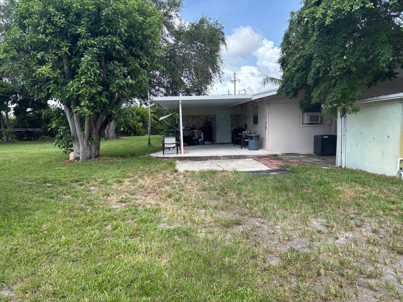 Palm Springs, FL 33406,1980 Kirk RD