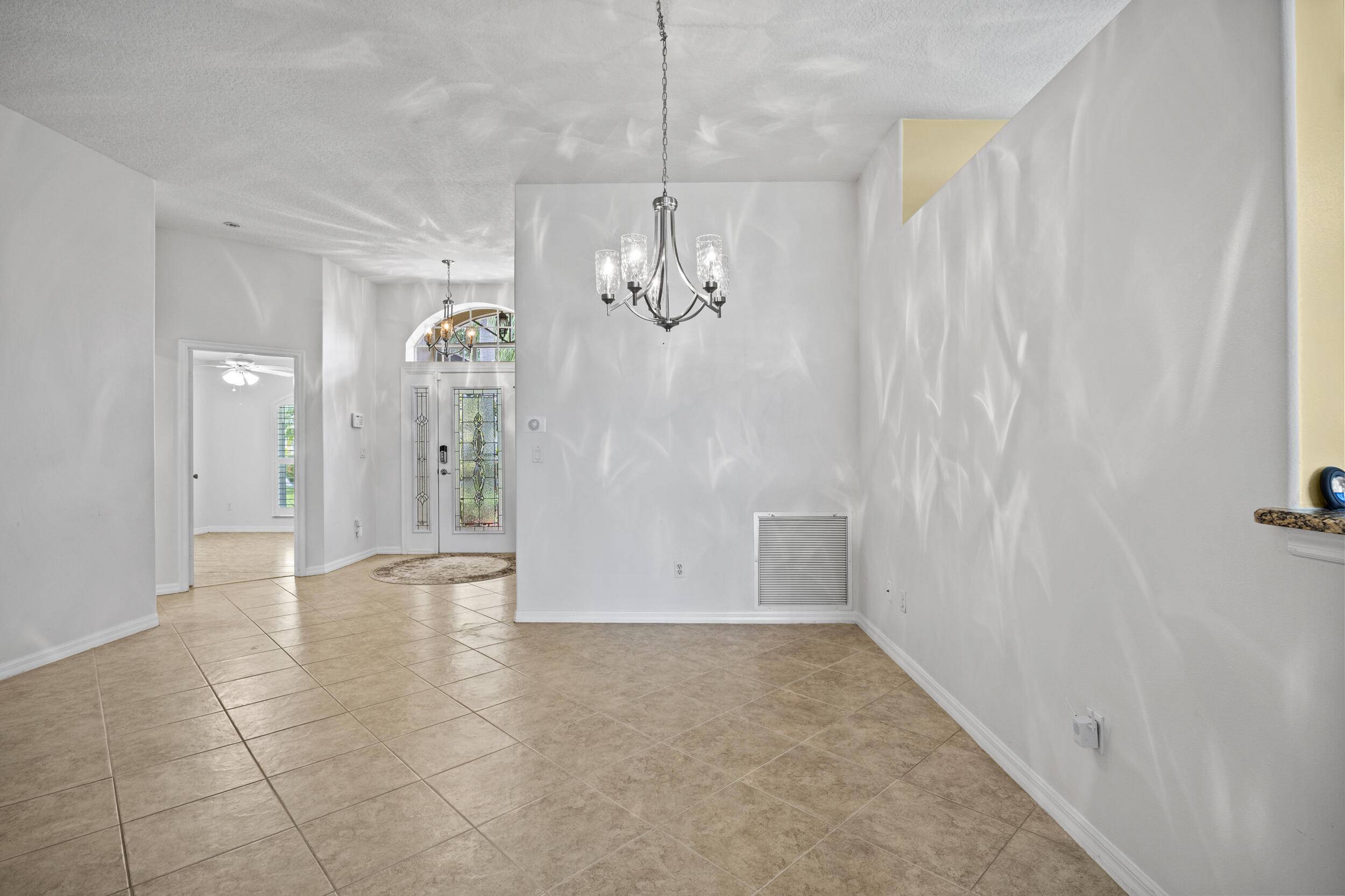 Port Saint Lucie, FL 34953,478 SW Sundance TRL
