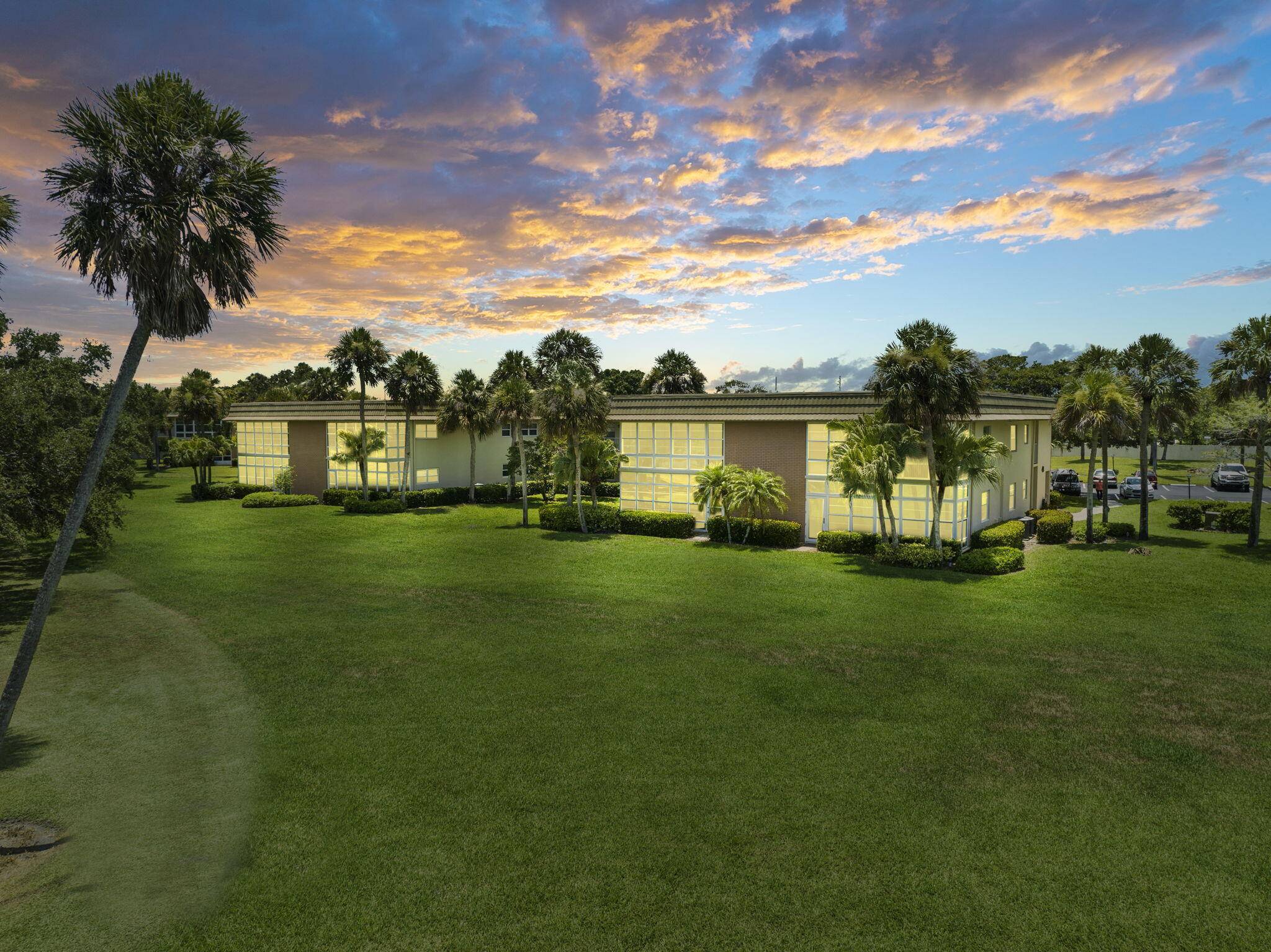 Vero Beach, FL 32962,43 Vista Gardens TRL 106