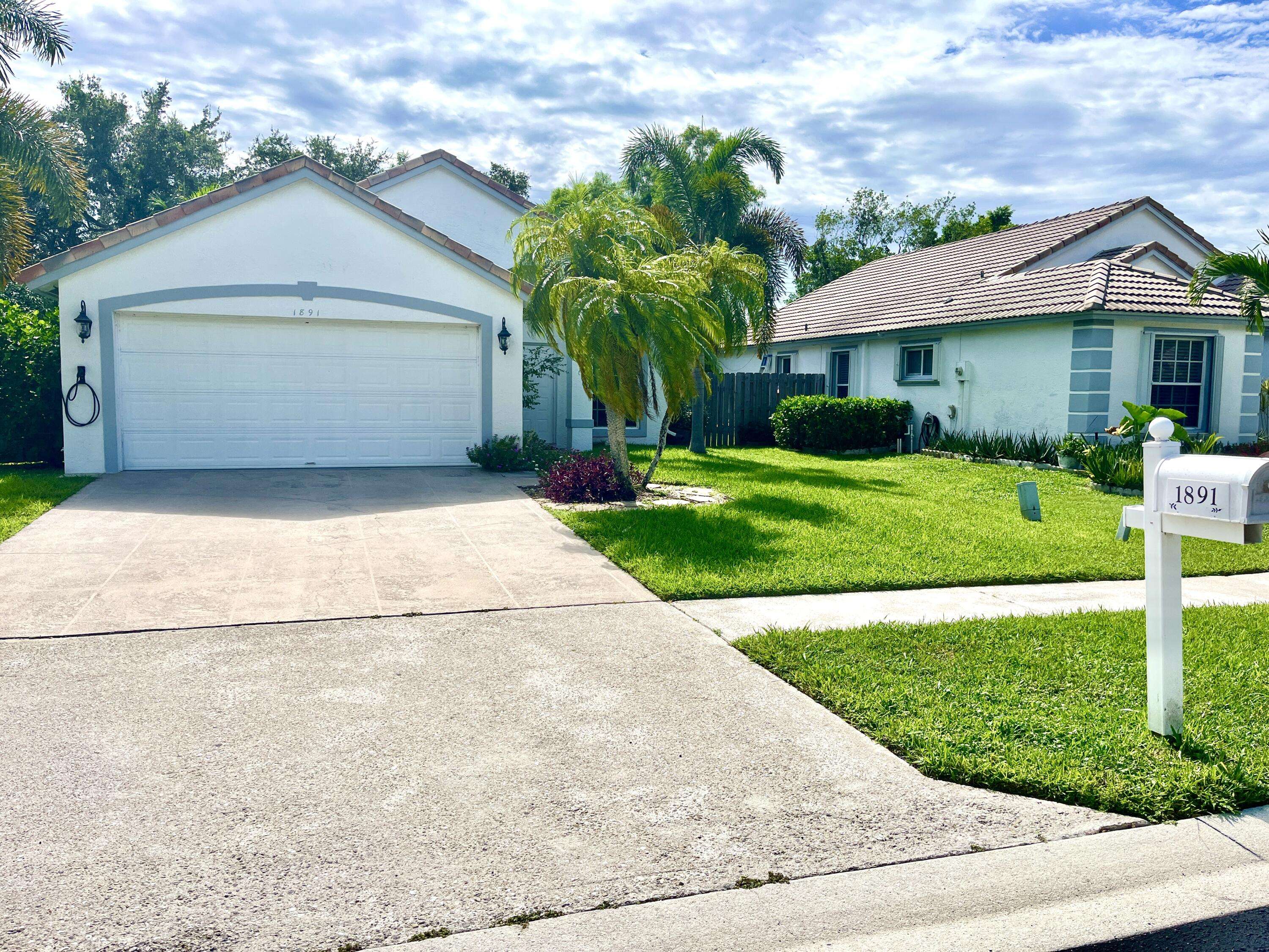 Wellington, FL 33414,1891 Oak Berry CIR