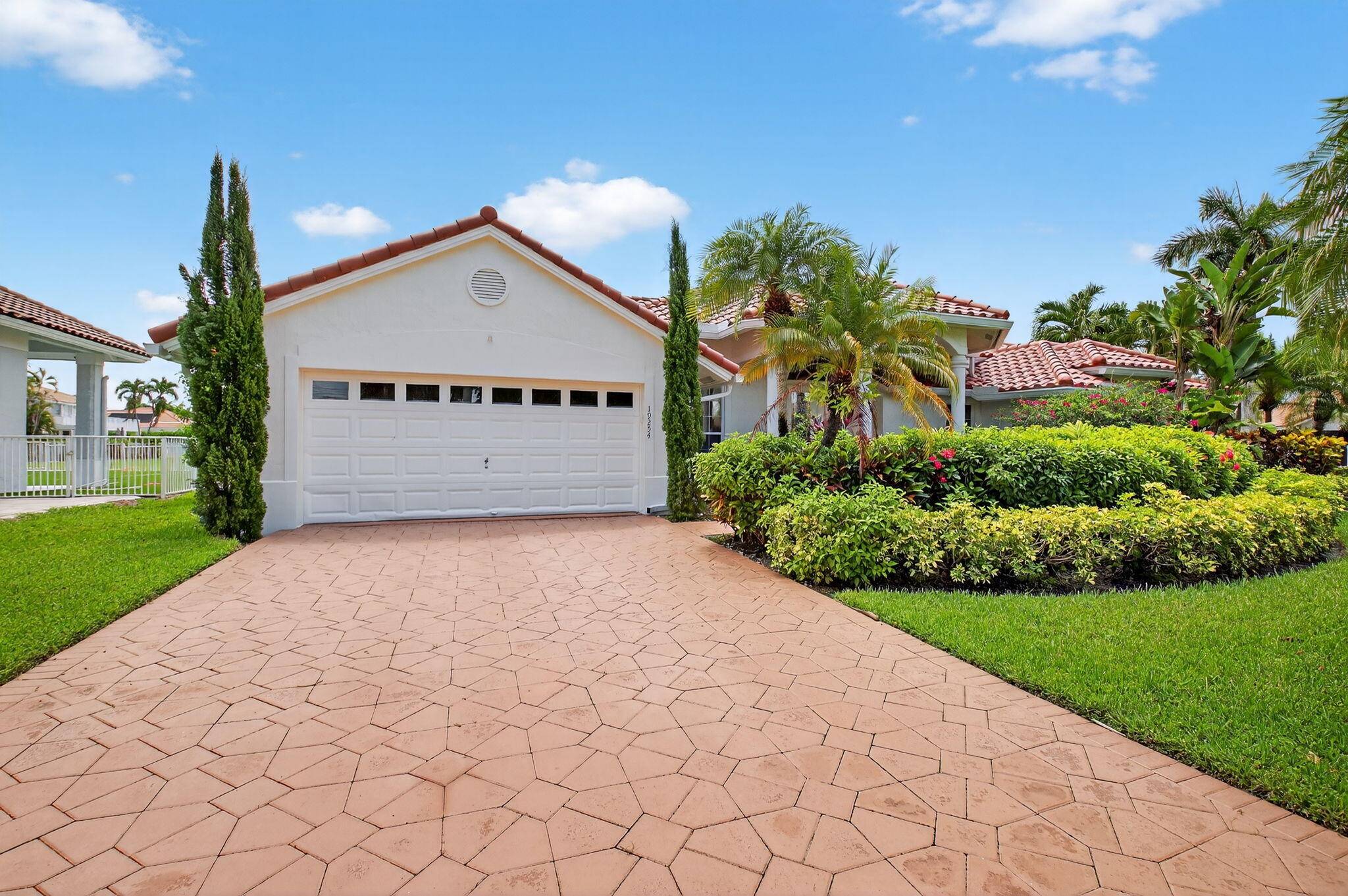 Boca Raton, FL 33498,19254 Bay Leaf CT