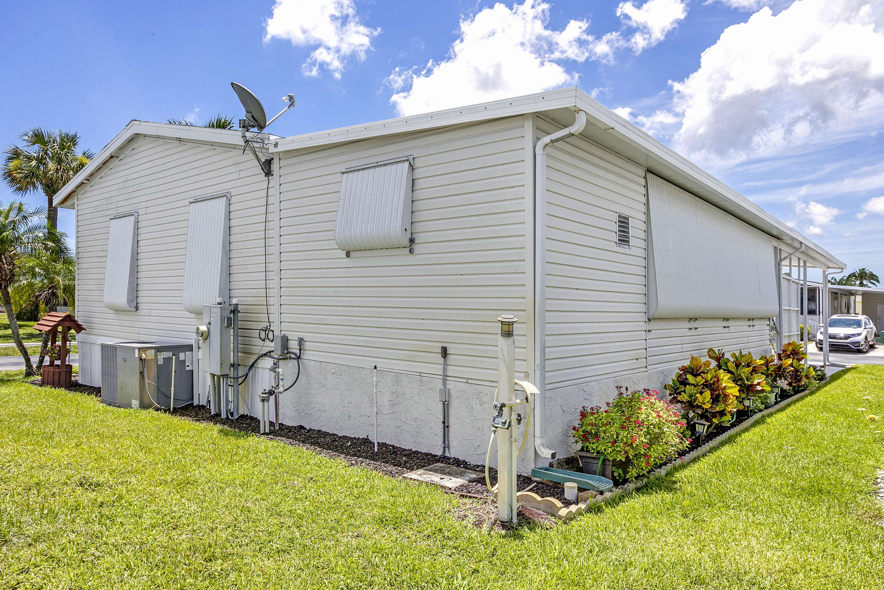 Boynton Beach, FL 33436,59001 Captiva Bay