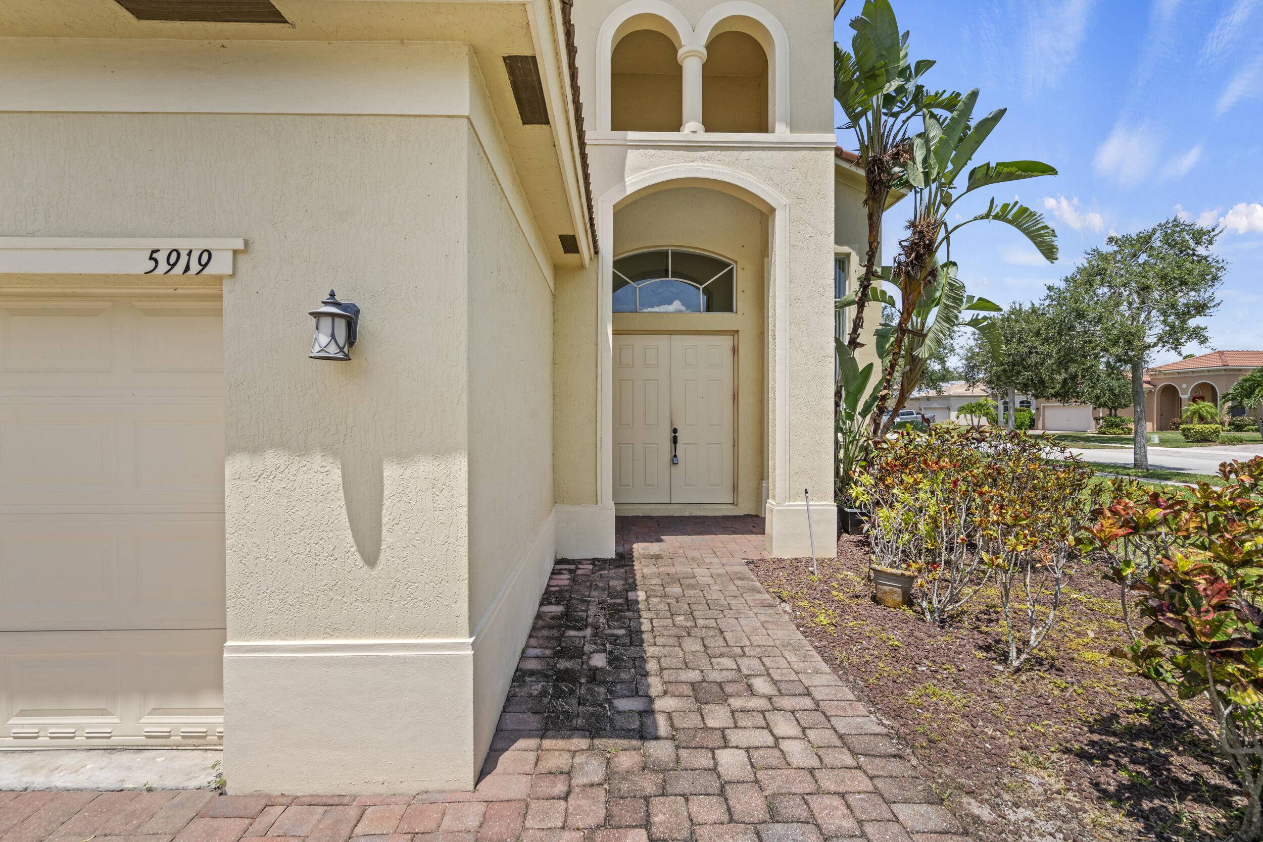 Fort Pierce, FL 34951,5919 Walnut Park Ln LN