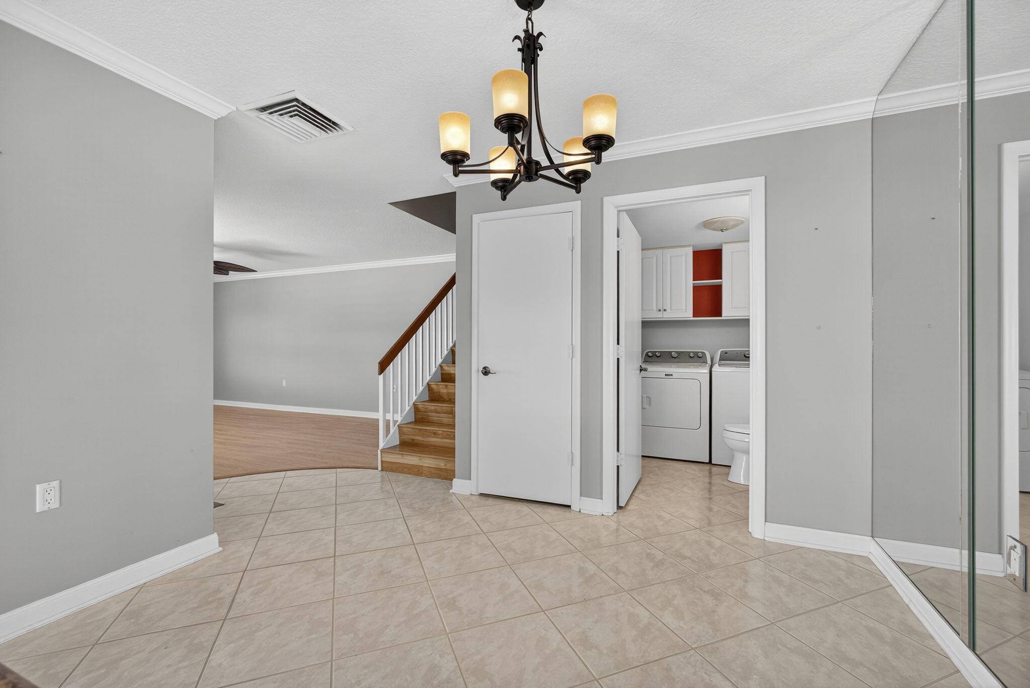 Royal Palm Beach, FL 33411,11 Amherst CT A