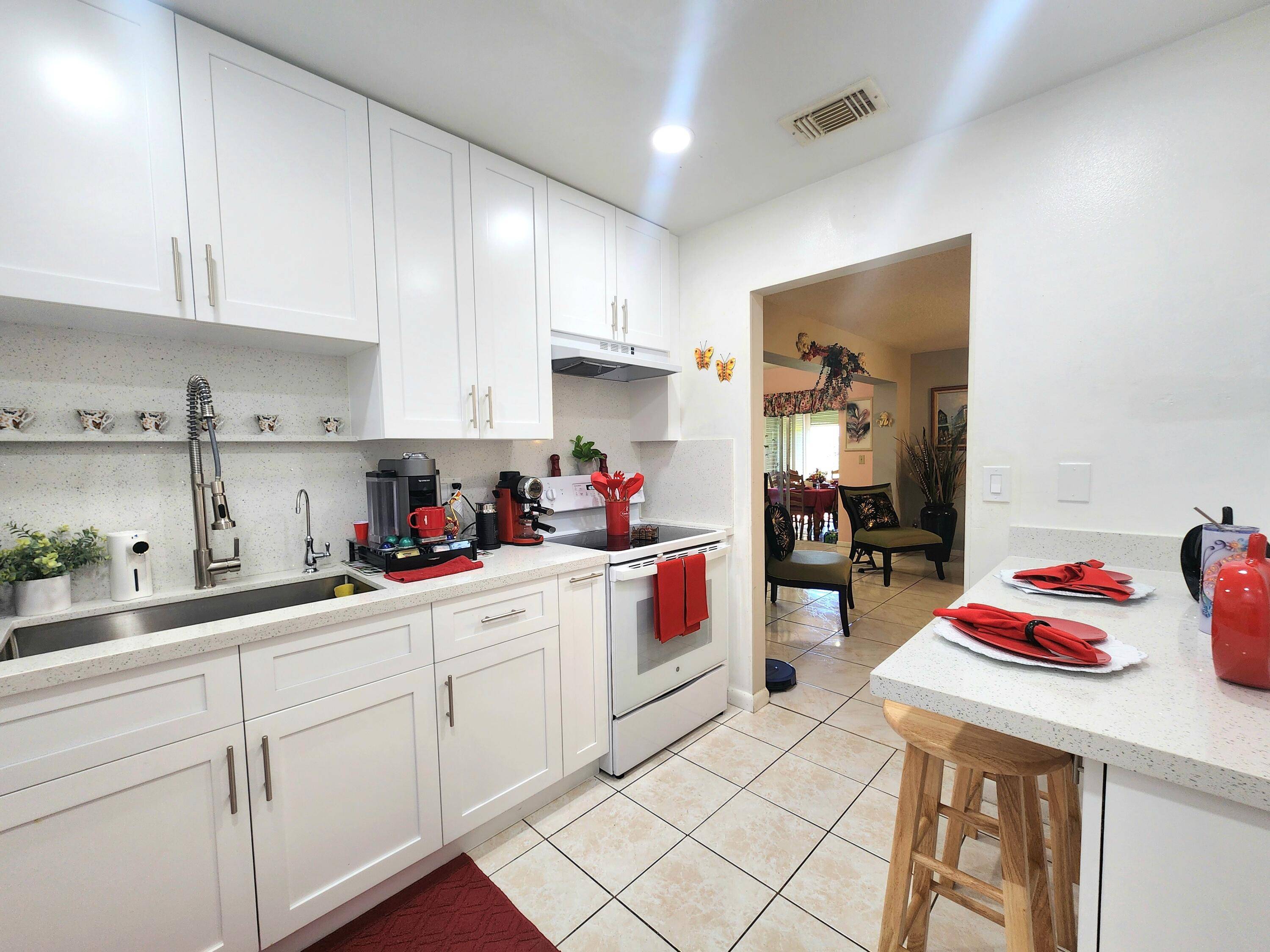 Lake Worth, FL 33467,7235 Pine Bluff DR