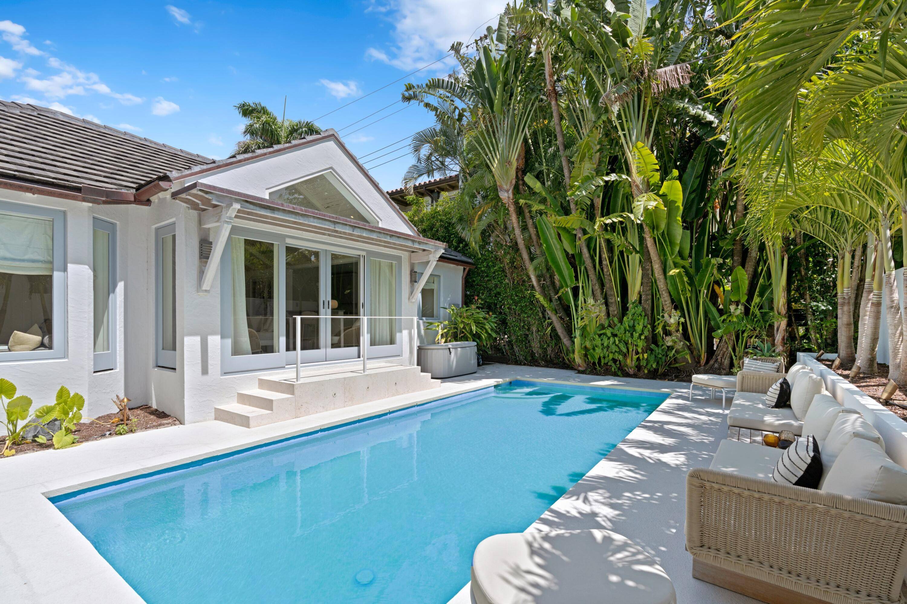 Palm Beach, FL 33480,365 Hibiscus AVE