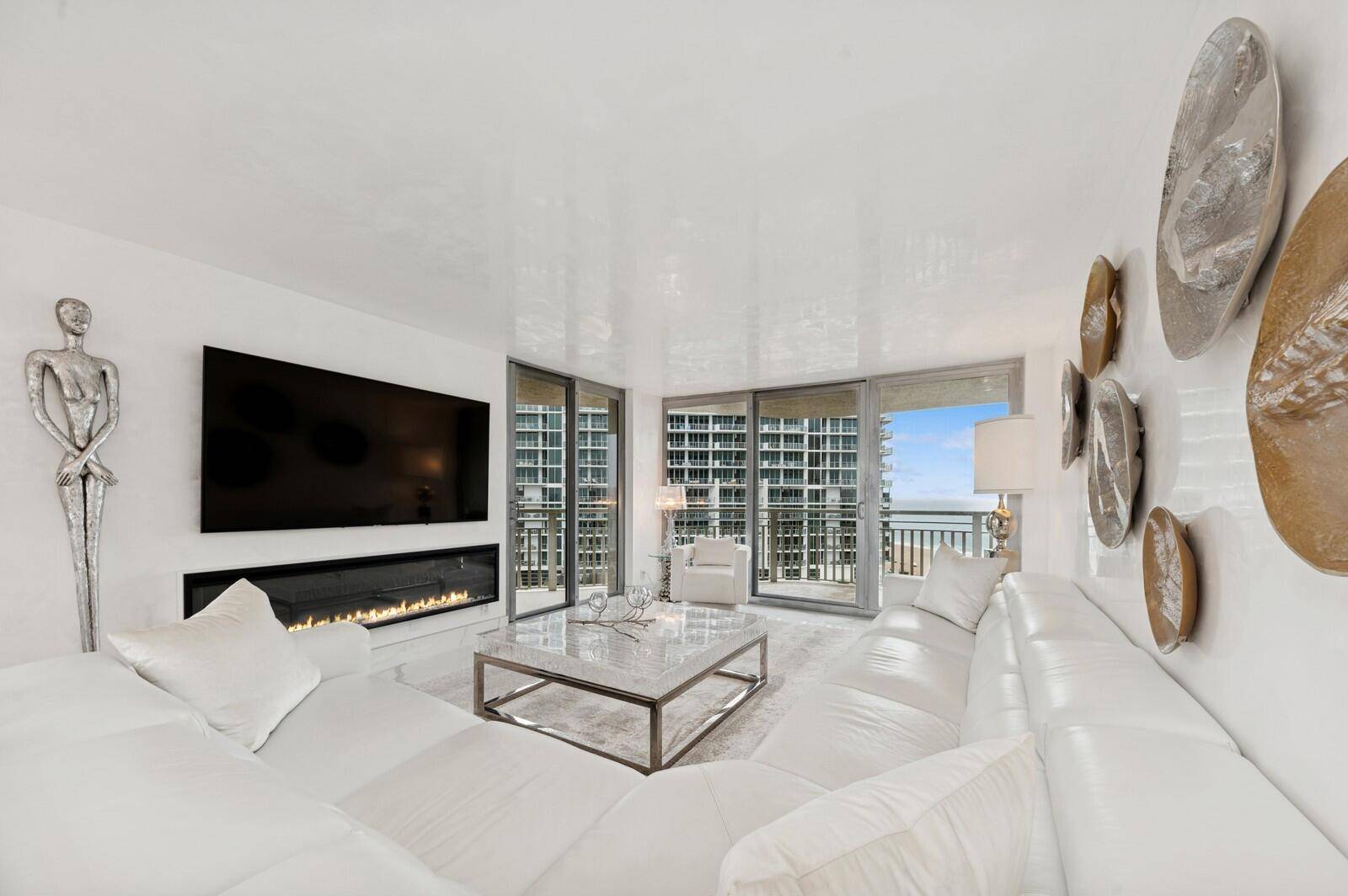 Singer Island, FL 33404,3000 N Ocean DR 11-A