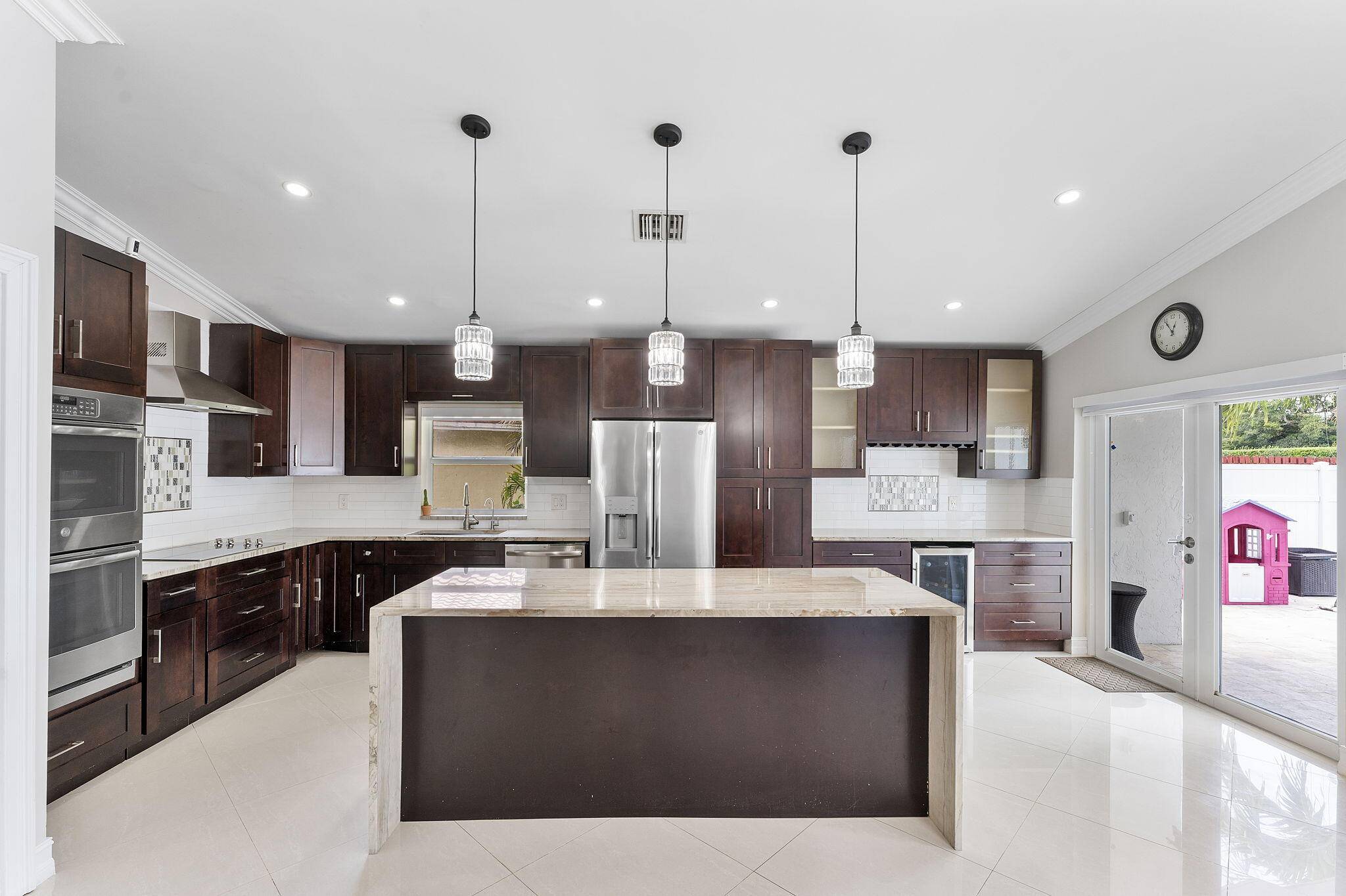 Boca Raton, FL 33433,7648 Silver Woods CT