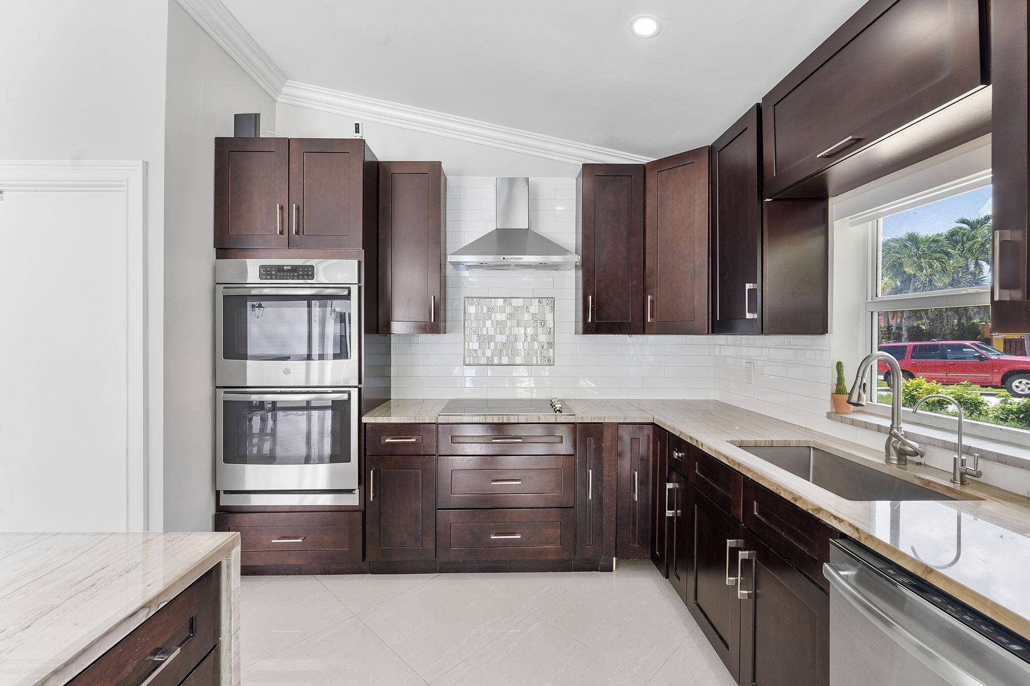 Boca Raton, FL 33433,7648 Silver Woods CT