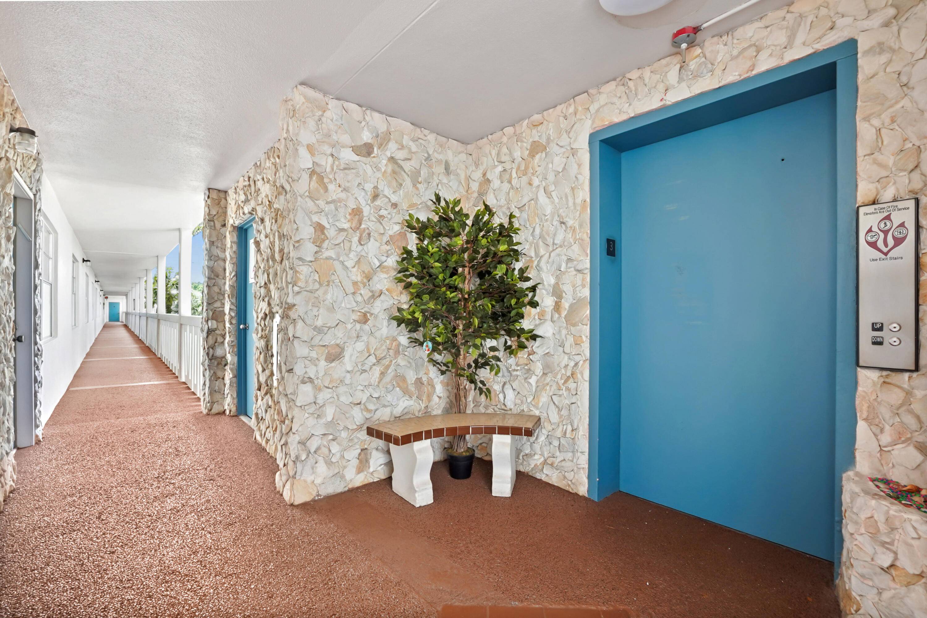 Coconut Creek, FL 33066,2004 Granada DR H3