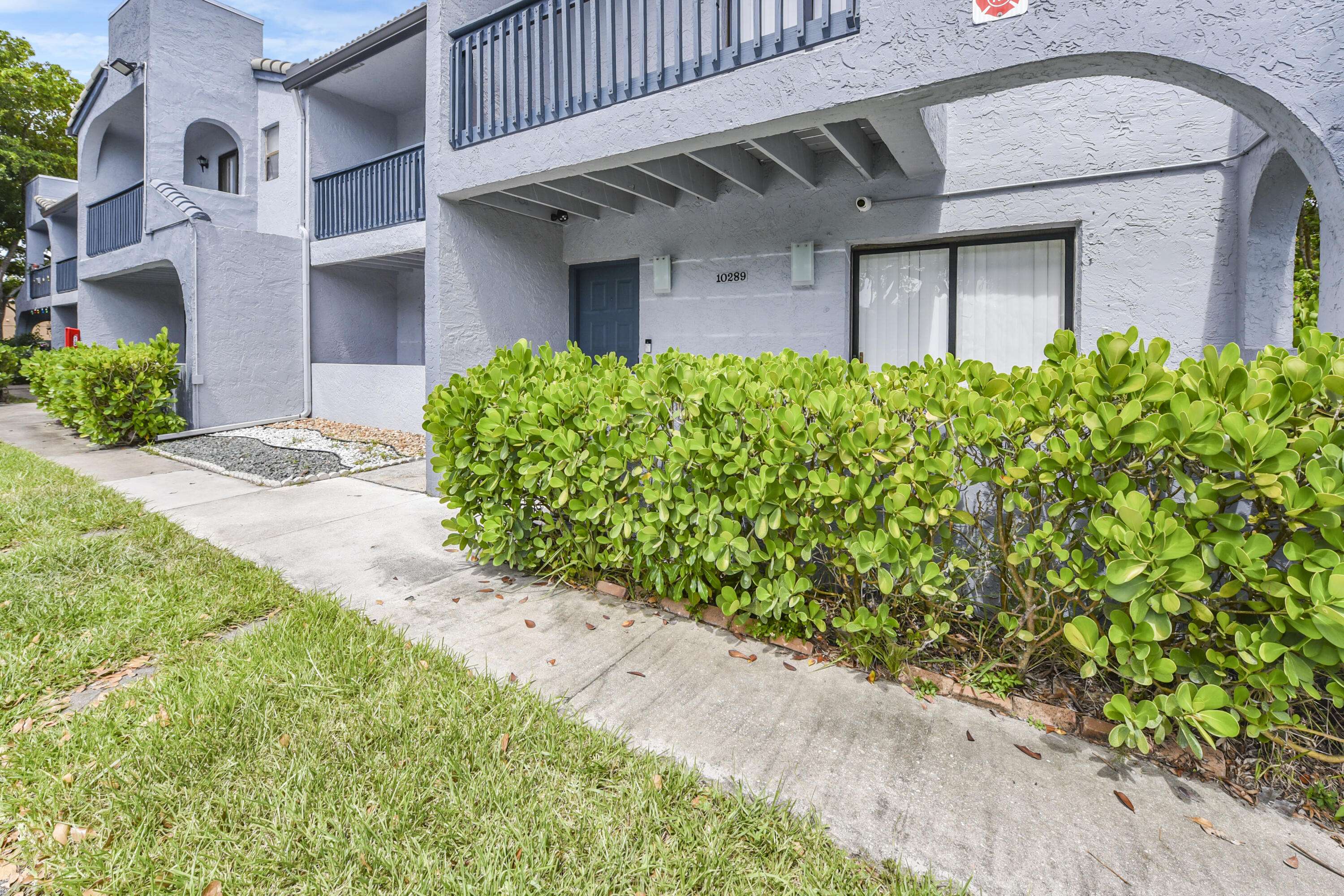 Coral Springs, FL 33065,10297 NW 33rd ST 5-1