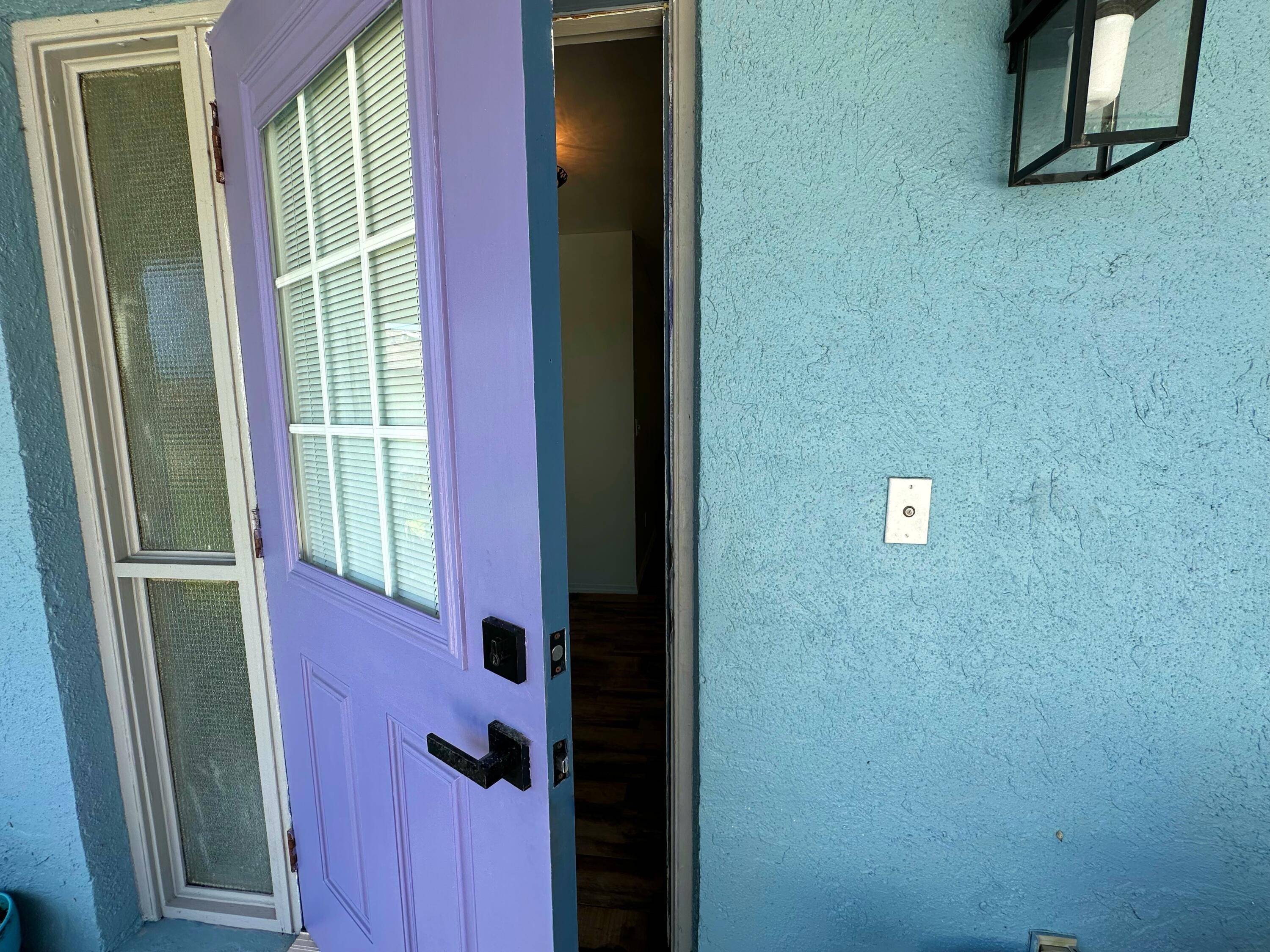 Port Saint Lucie, FL 34983,318 SE Bayview TER