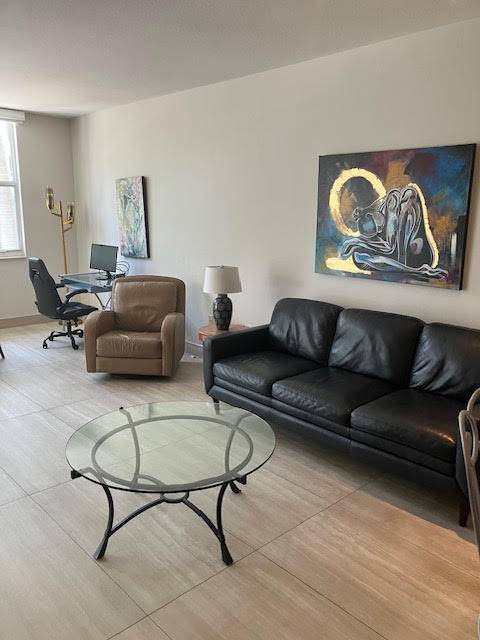 Lantana, FL 33462,802 W Windward 204 WAY 204