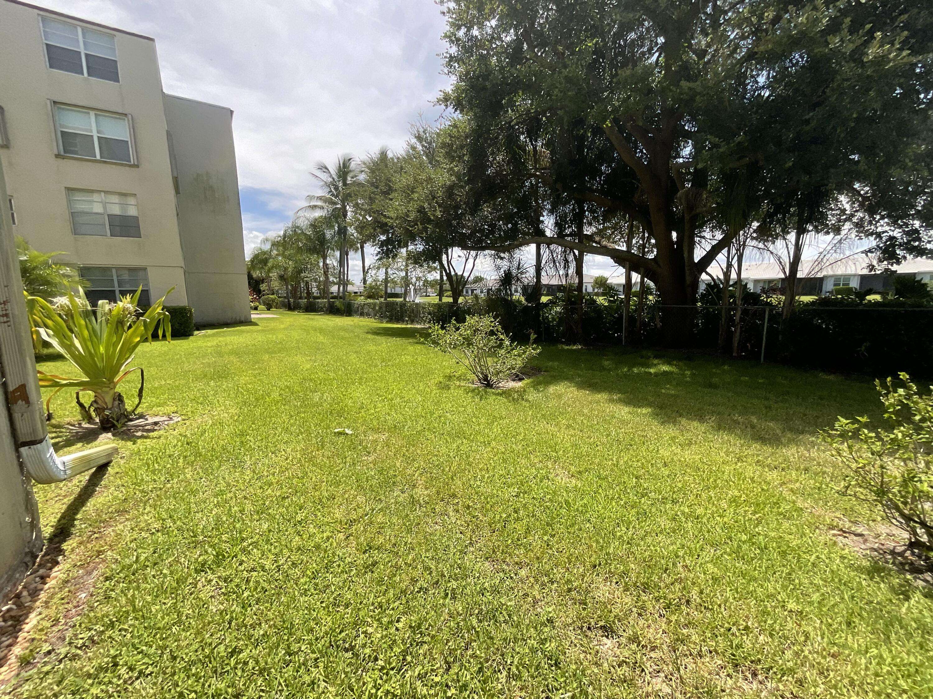 Delray Beach, FL 33446,25 Abbey 101 LN 101