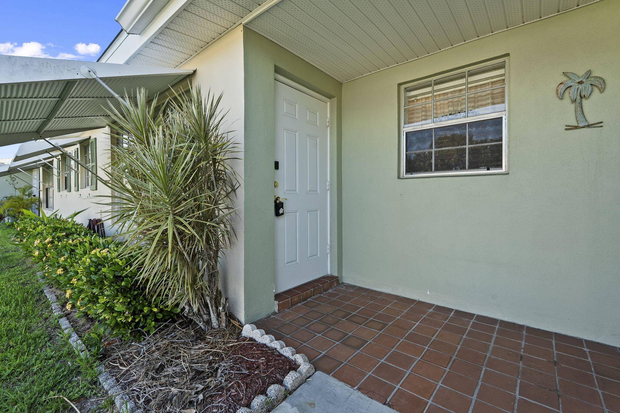 Fort Pierce, FL 34982,311 Colony LN C