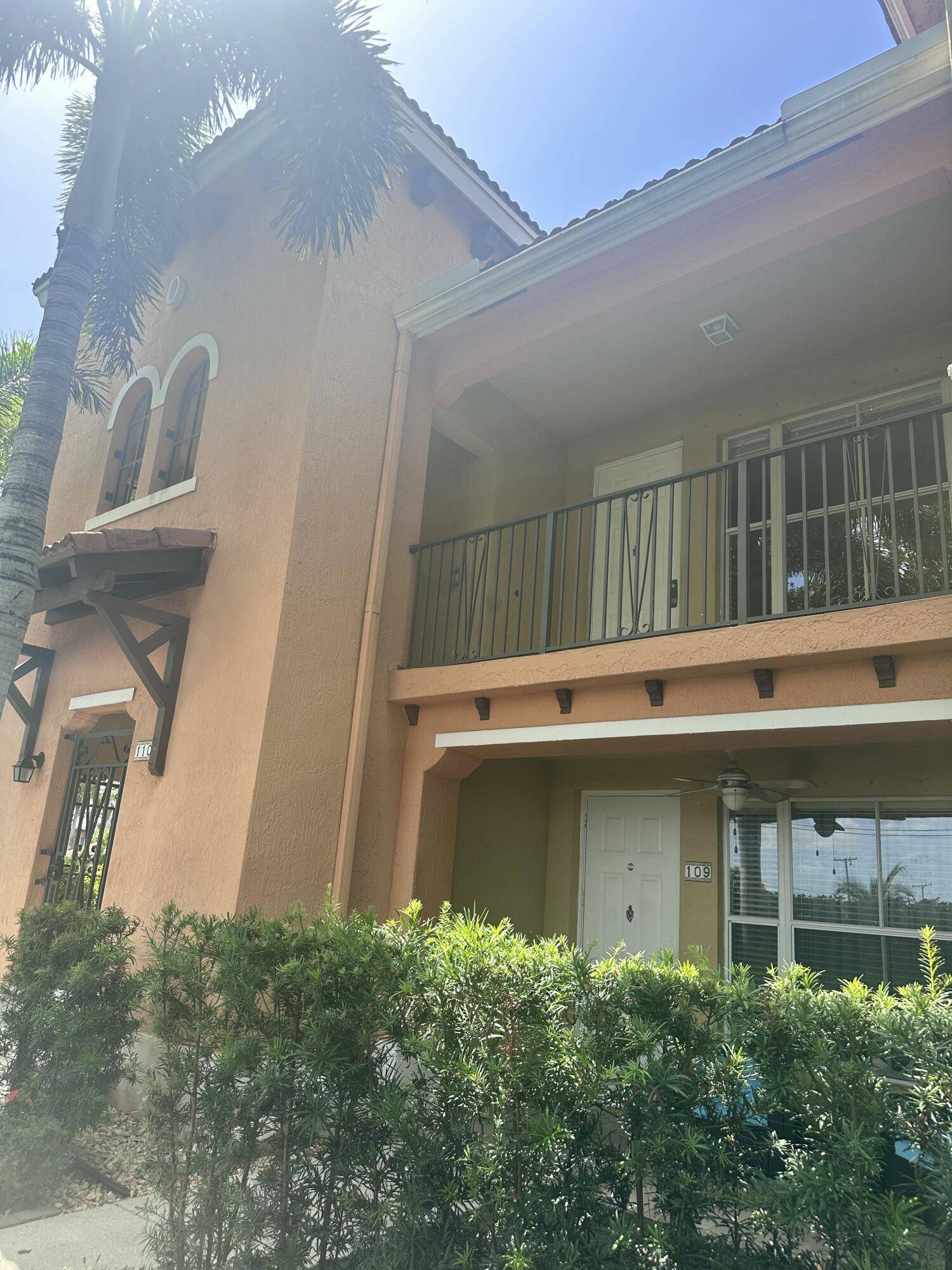 Palm Springs, FL 33406,3569 Forest Hill BLVD 110