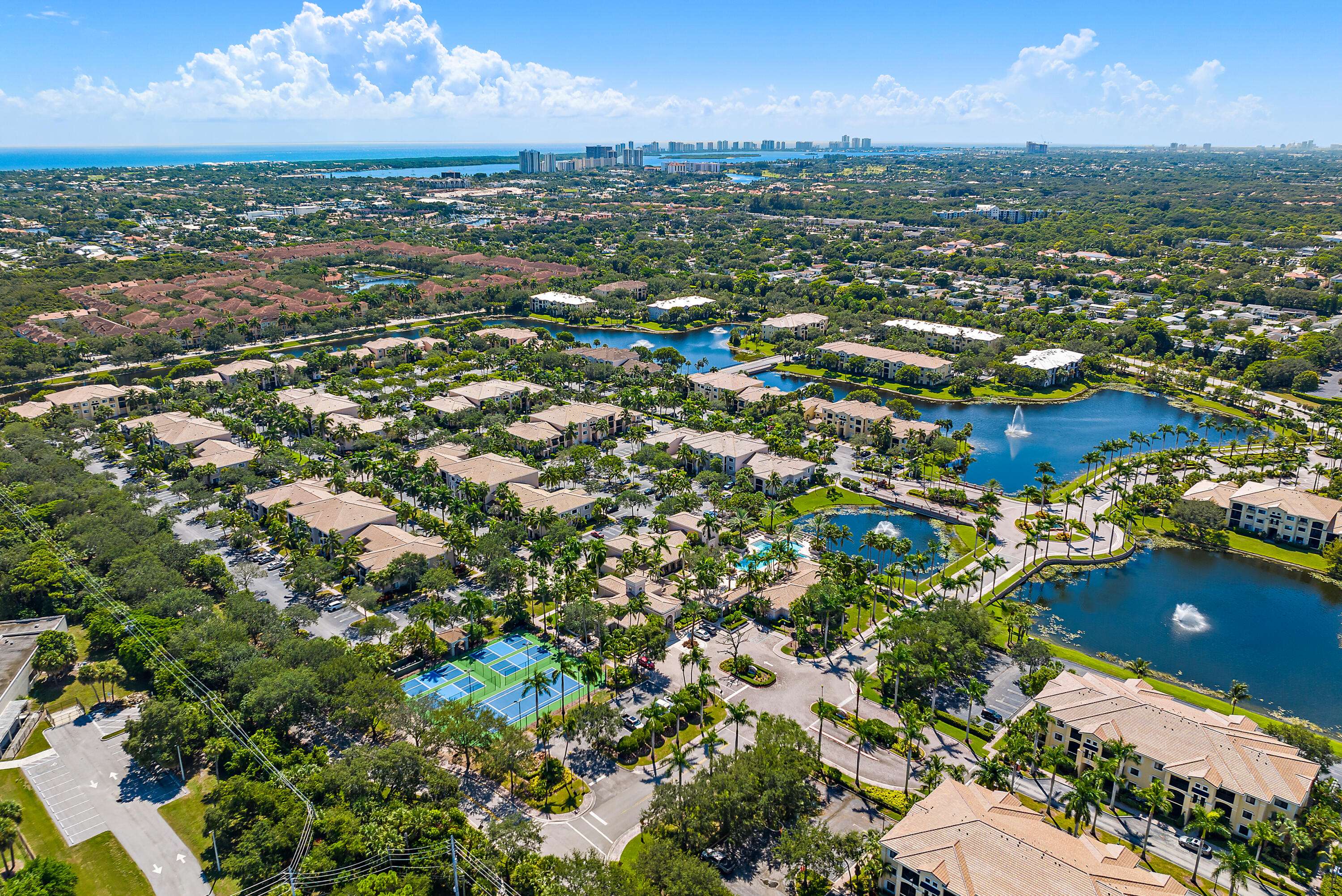 Palm Beach Gardens, FL 33410,2811 Grande Pkwy 106