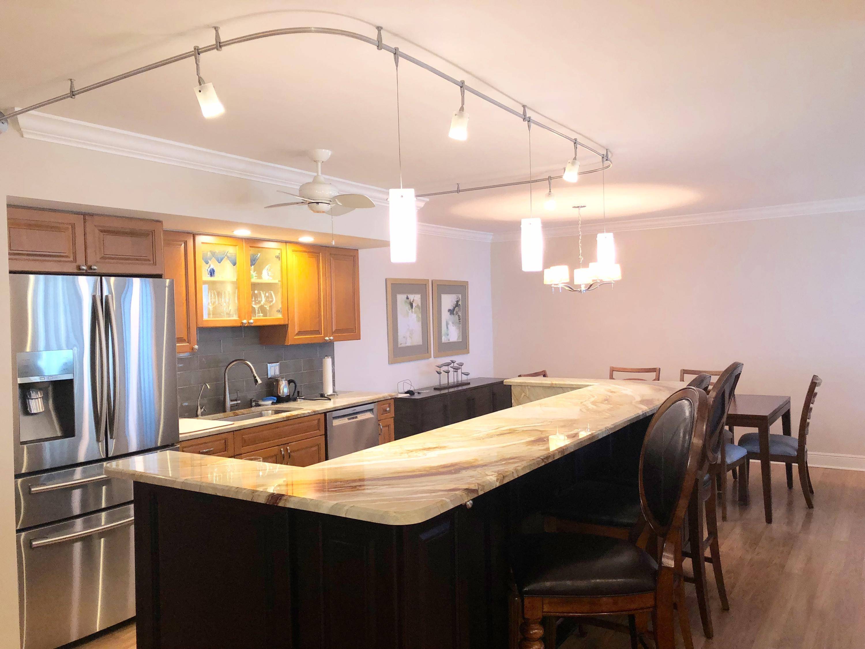 Singer Island, FL 33404,5440 N Ocean DR 304