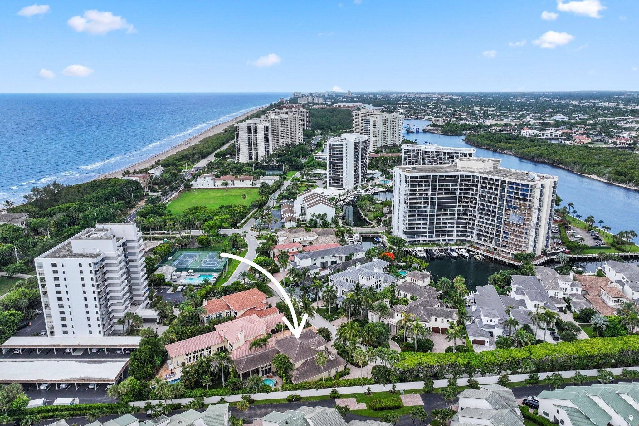 Highland Beach, FL 33487,1018 Grand CT