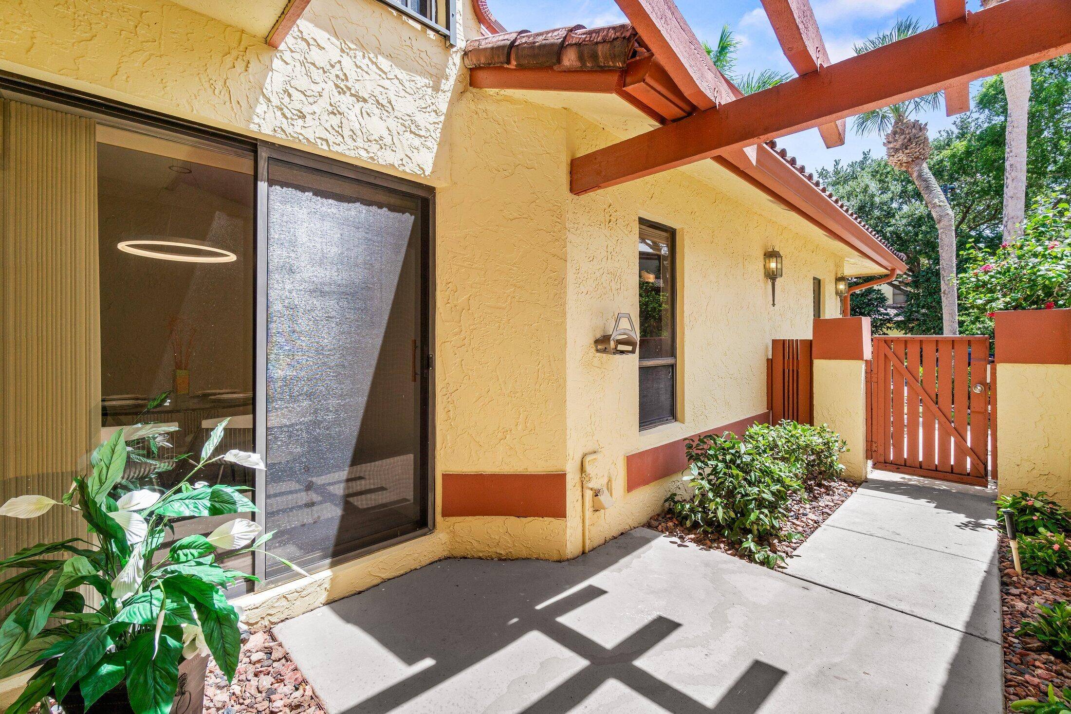 Delray Beach, FL 33484,5335 10th Fairway DR 3