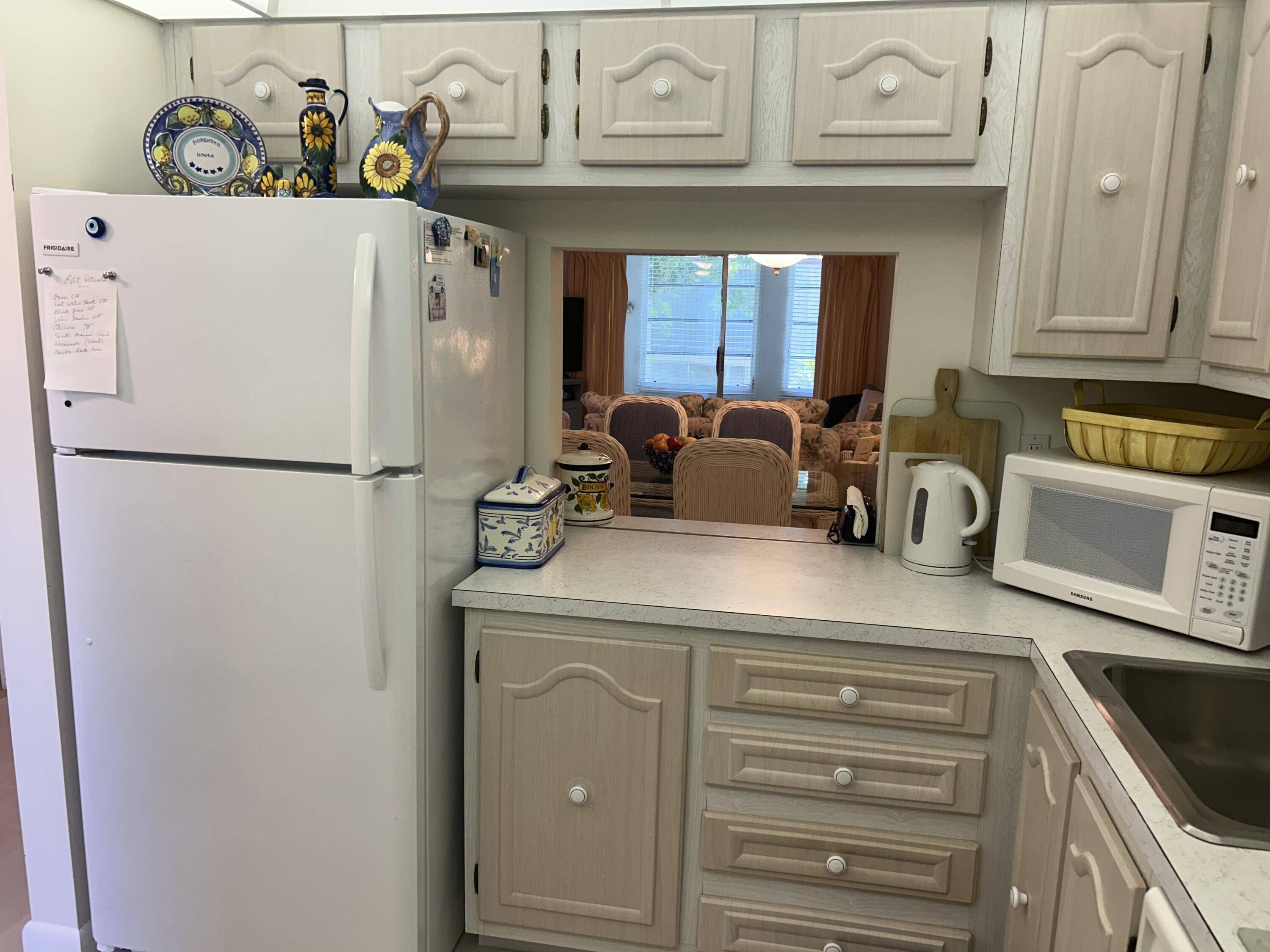 Delray Beach, FL 33446,1 Abbey LN 203