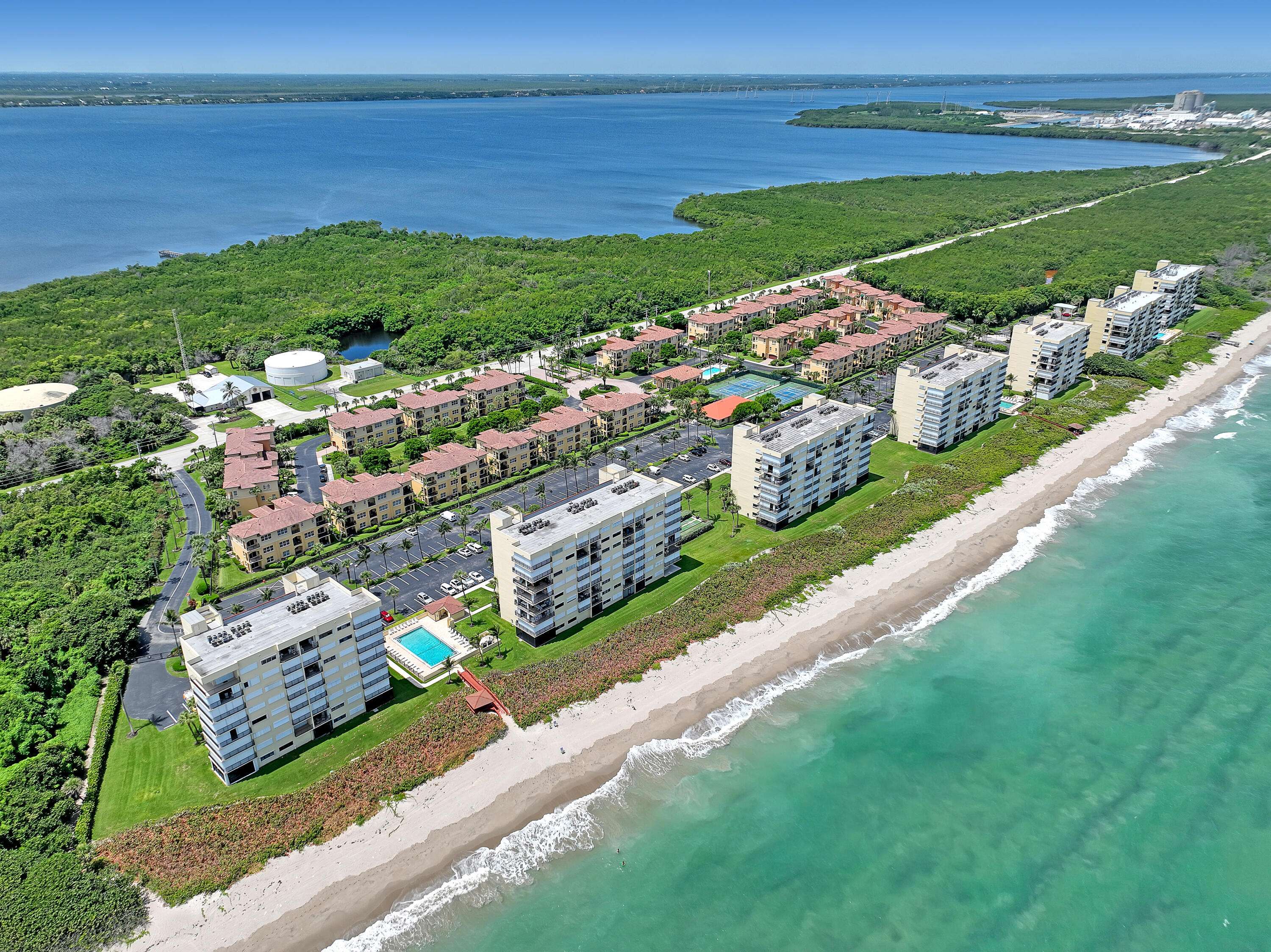 Jensen Beach, FL 34957,7420 S Ocean DR 812