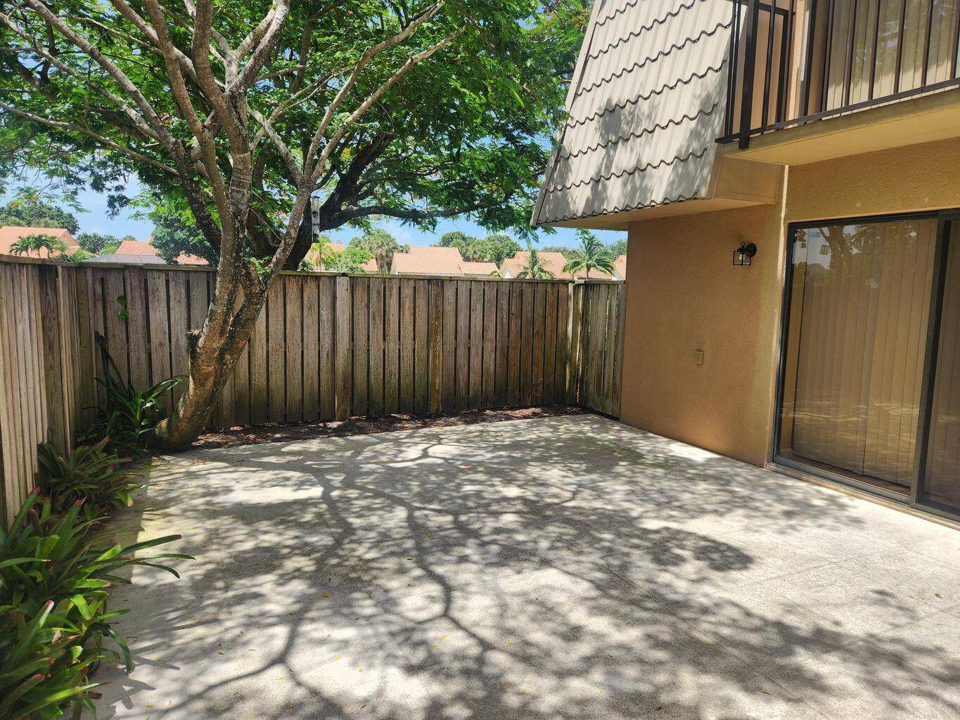 West Palm Beach, FL 33409,5609 56th WAY