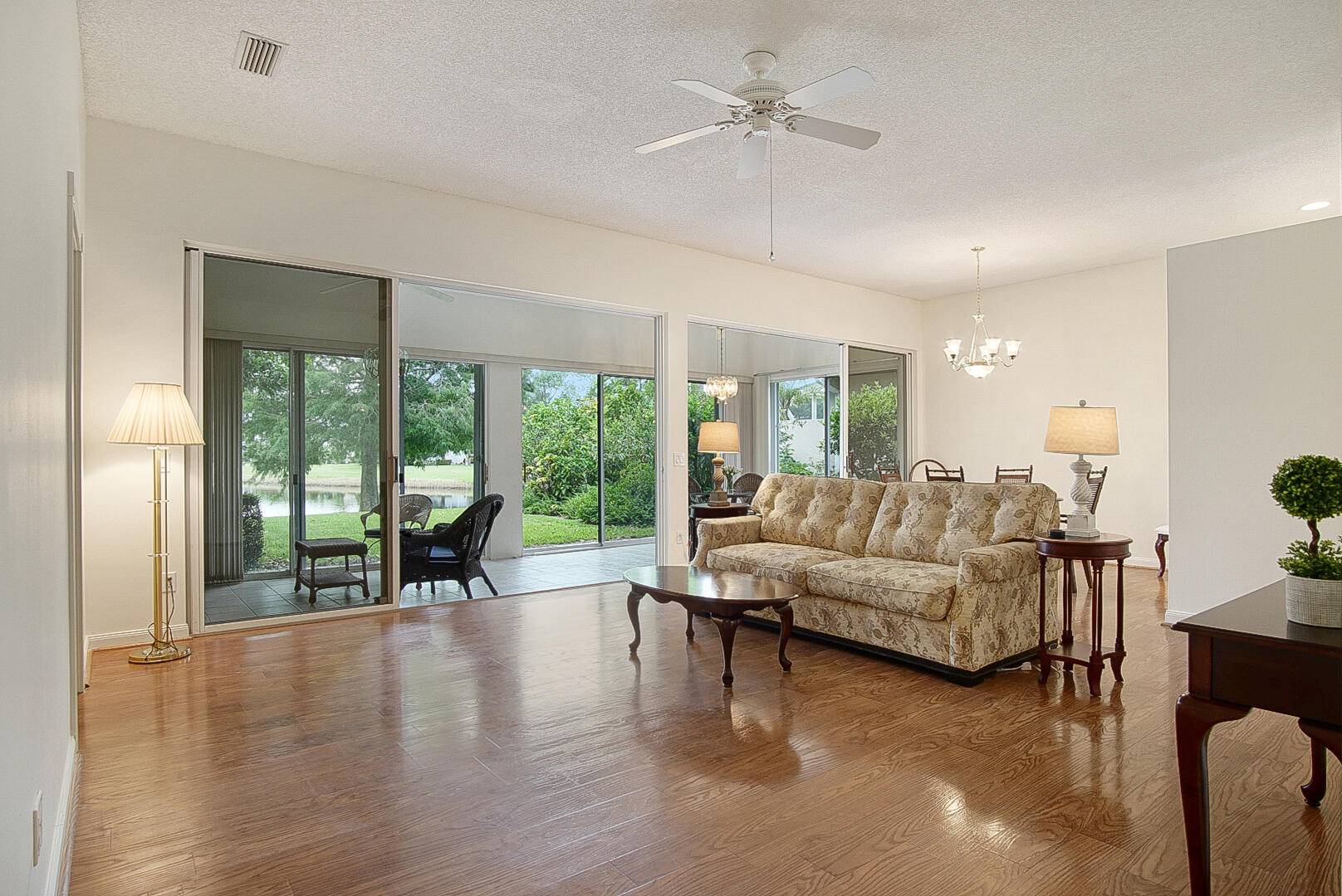 Port Saint Lucie, FL 34986,123 NW Bentley CIR