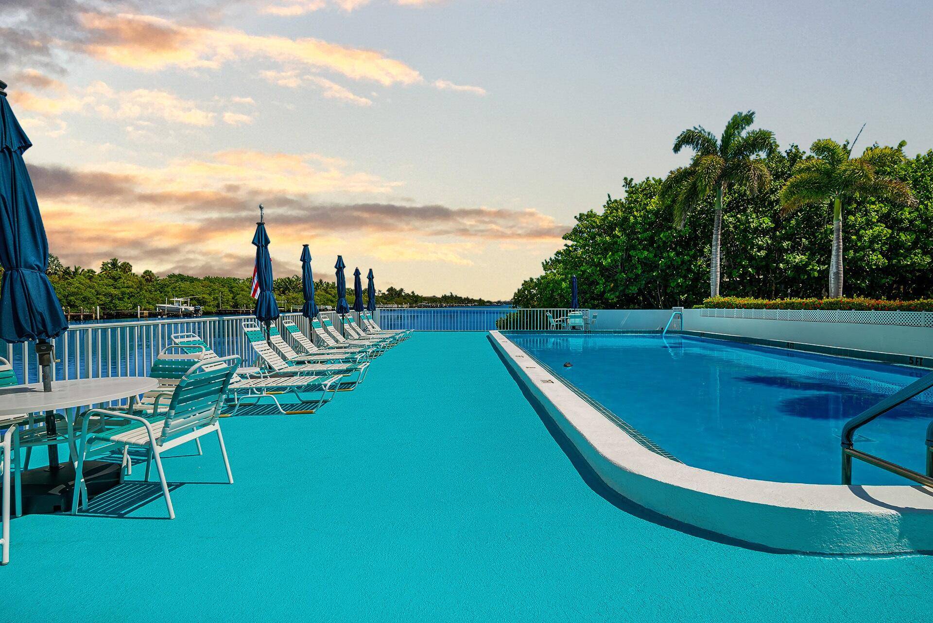 South Palm Beach, FL 33480,4001 S Ocean BLVD 115