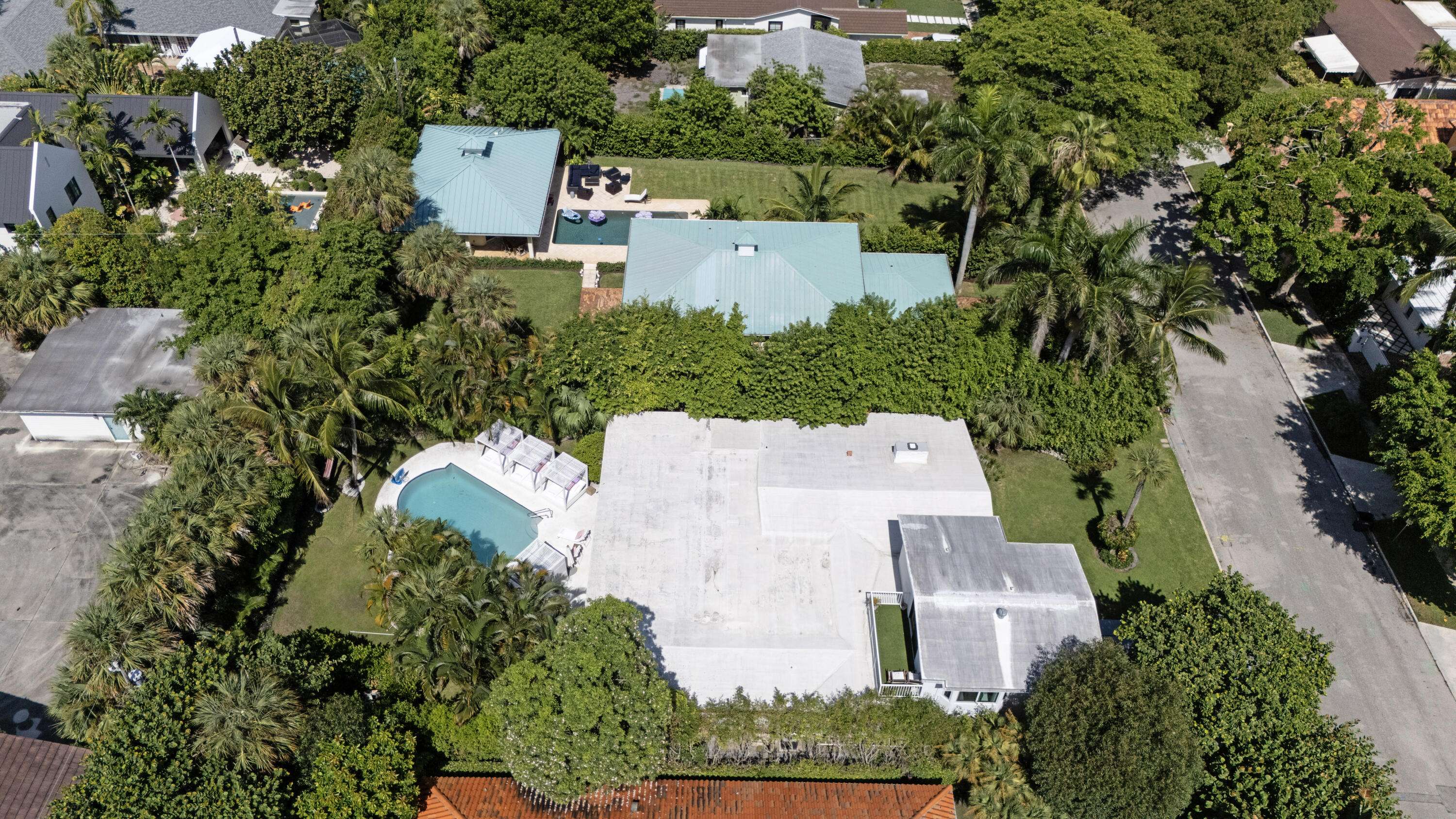 West Palm Beach, FL 33405,118 Seville RD