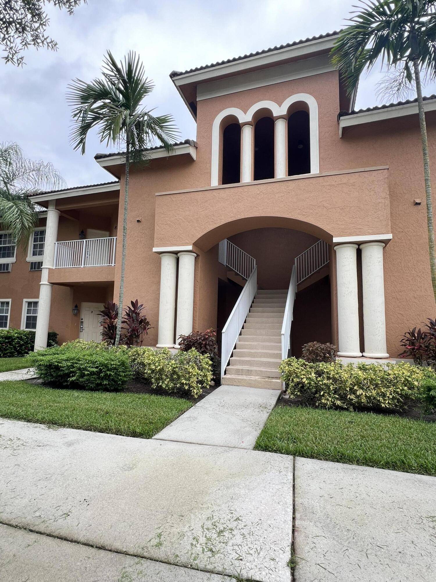 Port Saint Lucie, FL 34986,8377 Mulligan CIR Side B