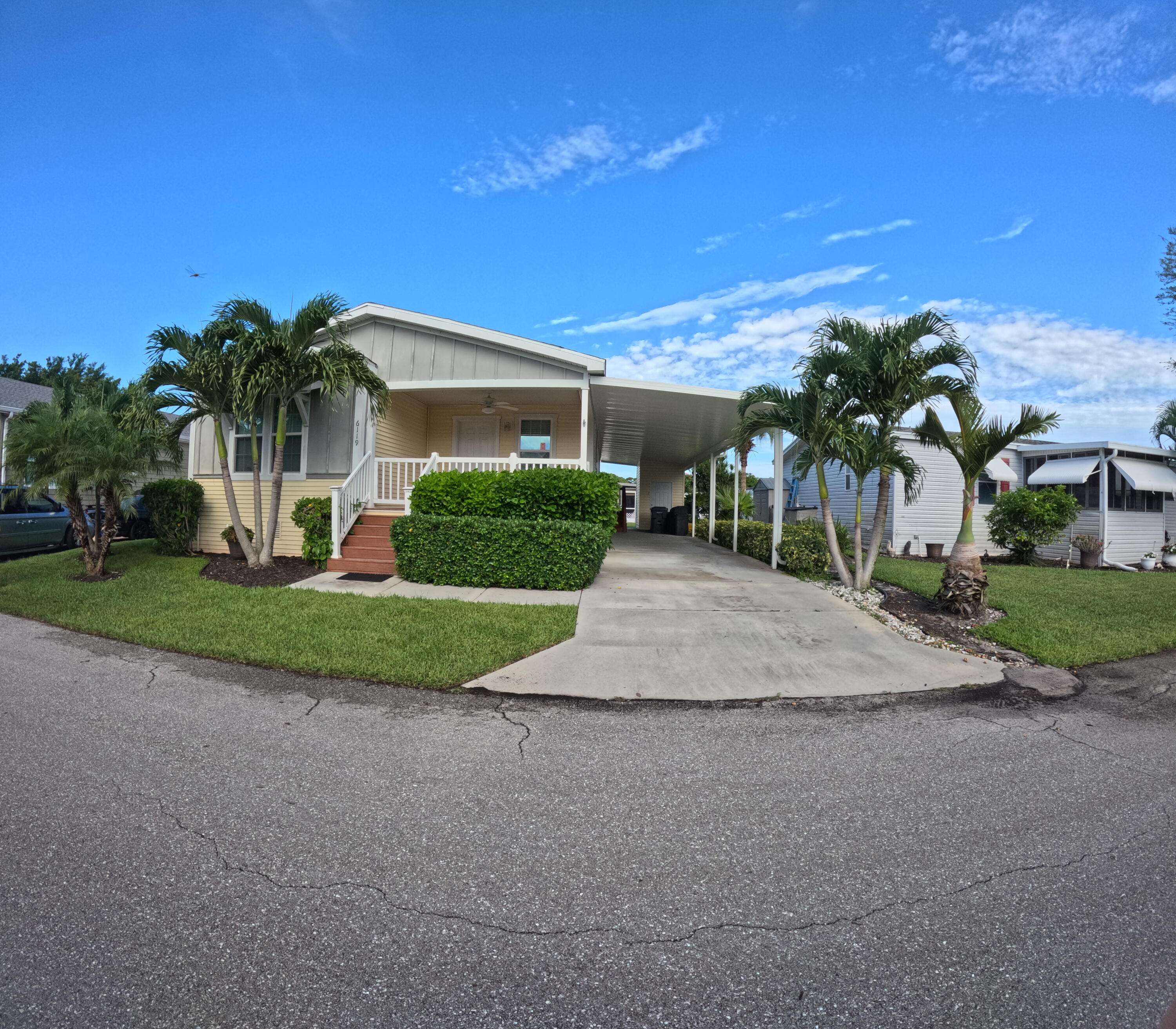 Lantana, FL 33462,6119 N Ficus LN