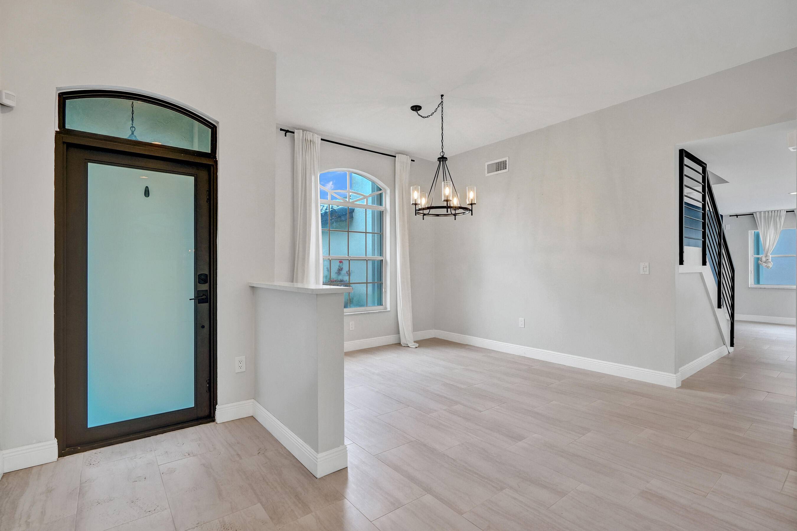 Pembroke Pines, FL 33029,1930 NW 180th WAY