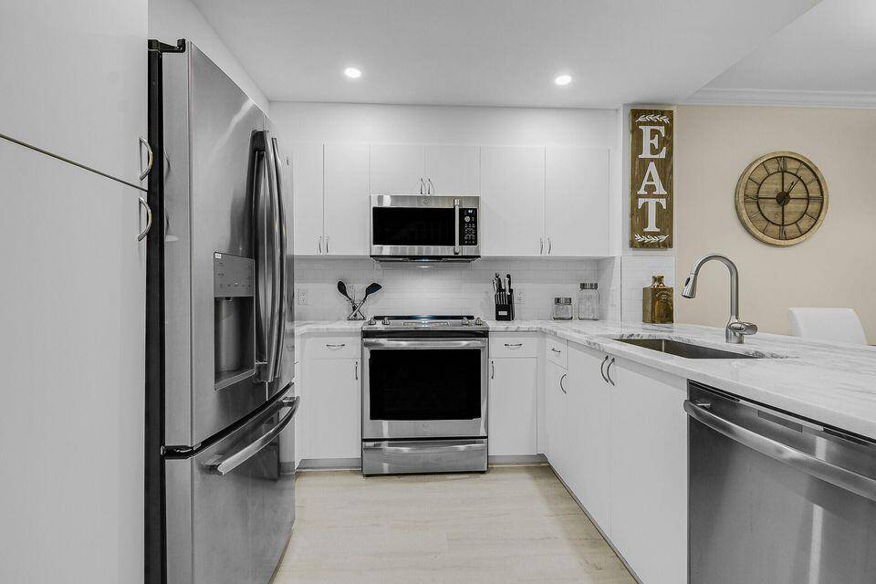 Wellington, FL 33414,11785 St Andrews PL 104