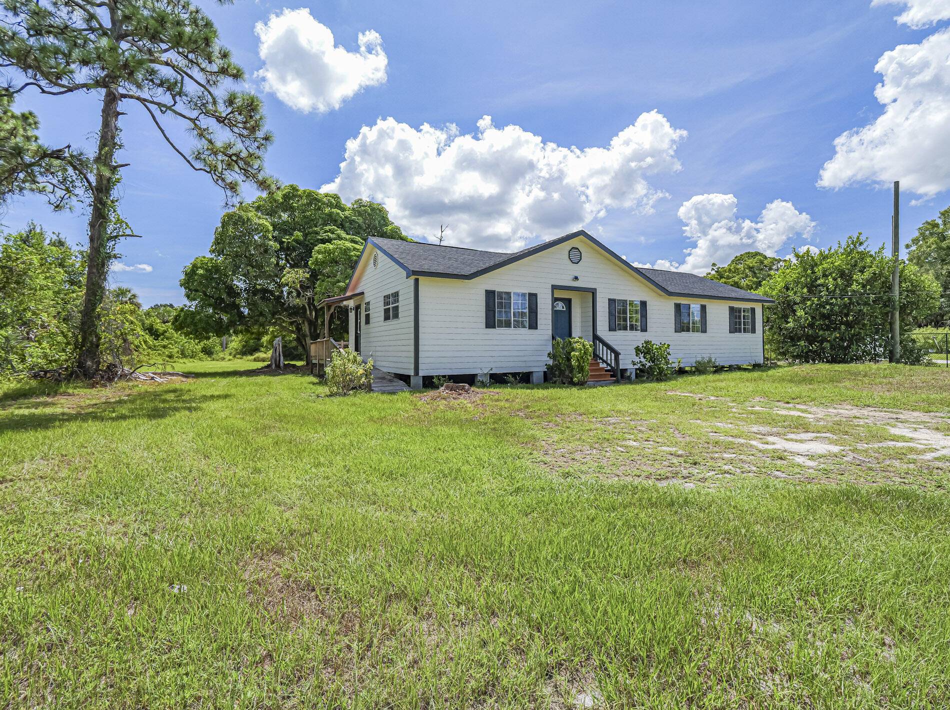 Sebastian, FL 32958,8920 66th AVE