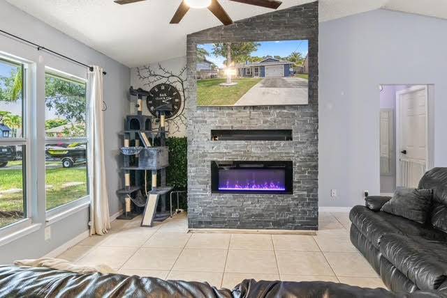 Jupiter, FL 33458,6173 Barbara ST