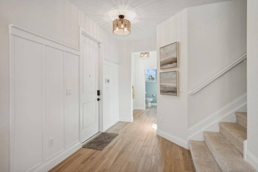 Stuart, FL 34997,128 SE Birch TER 1579