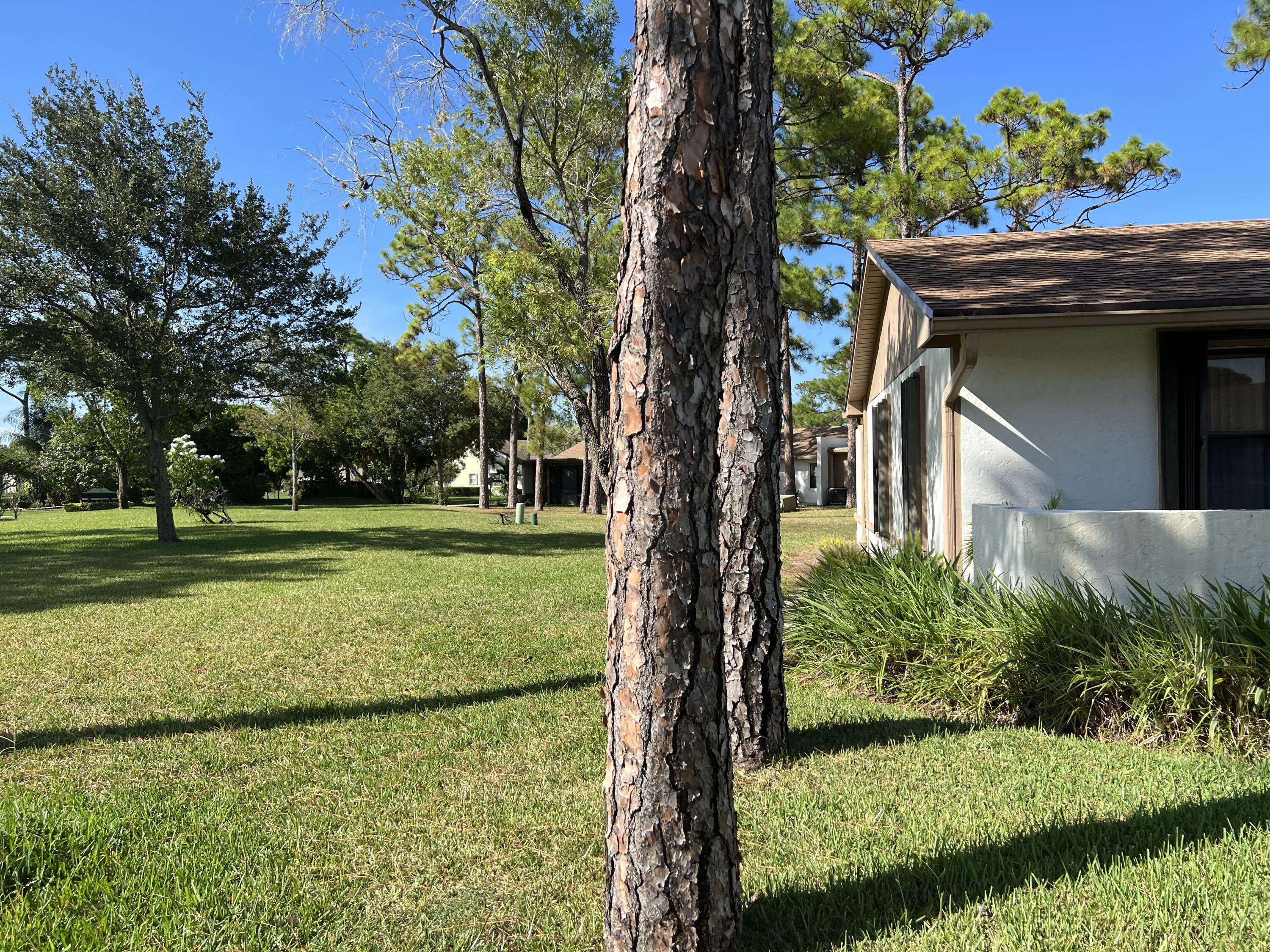 Greenacres, FL 33463,6117 Fairfield CIR