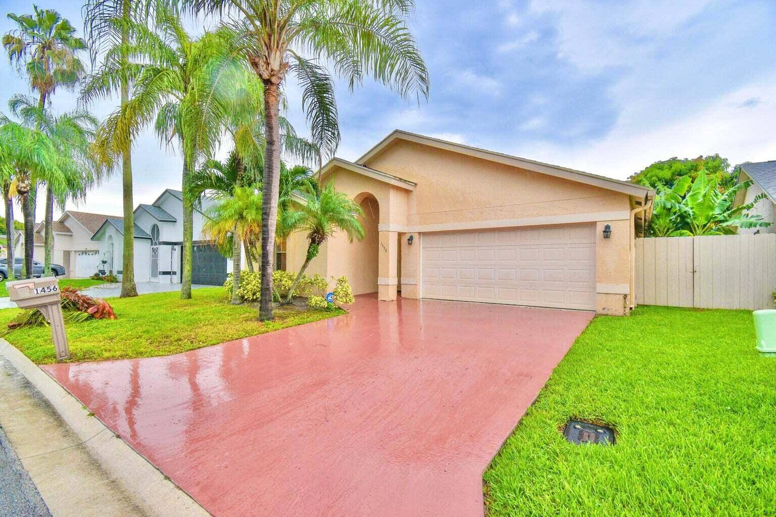 Wellington, FL 33414,1456 Waterway Cove DR