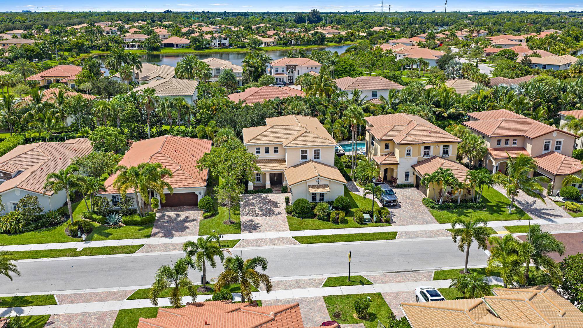 Jupiter, FL 33458,136 Behring WAY