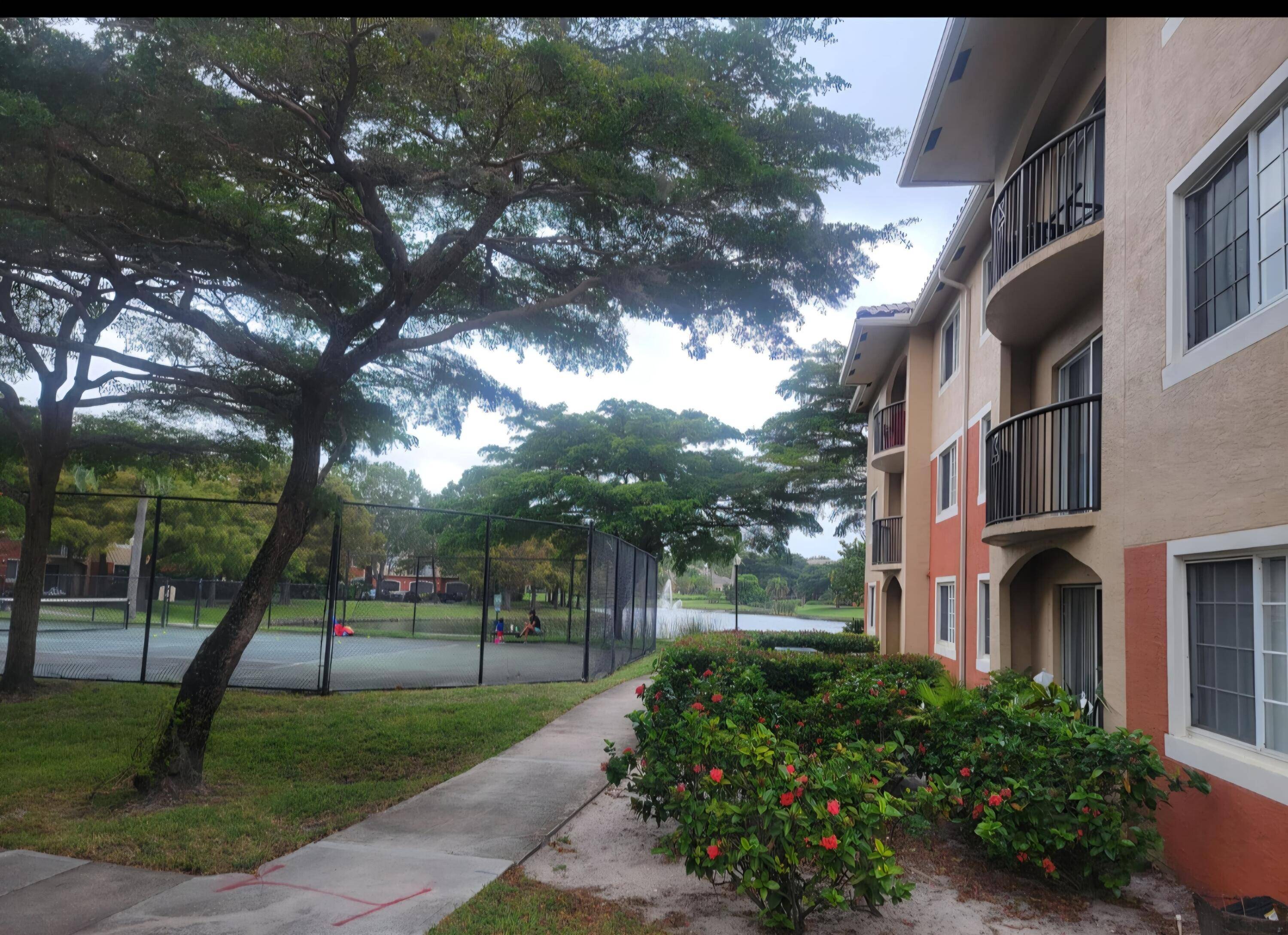 West Palm Beach, FL 33417,4175 N N Haverhill RD 907